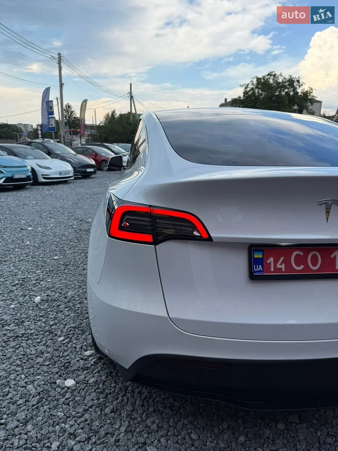 2023 Tesla Model Y - мініатюра 11