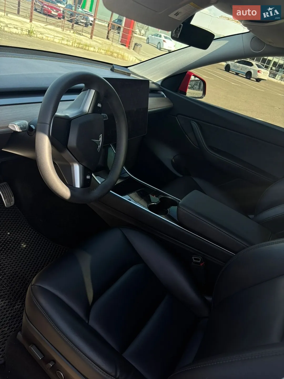 2020 Tesla Model Y - мініатюра 9
