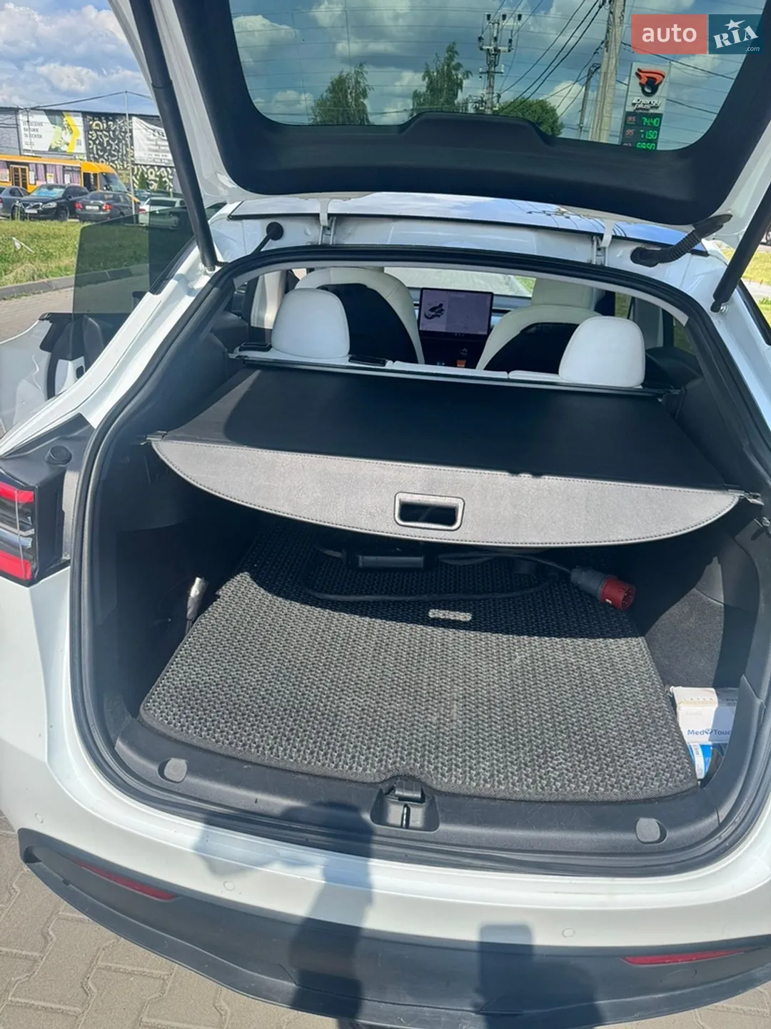 2021 Tesla Model Y - мініатюра 5
