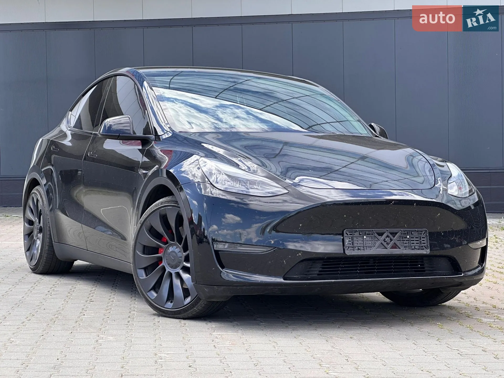 2023 Tesla Model Y - мініатюра 3