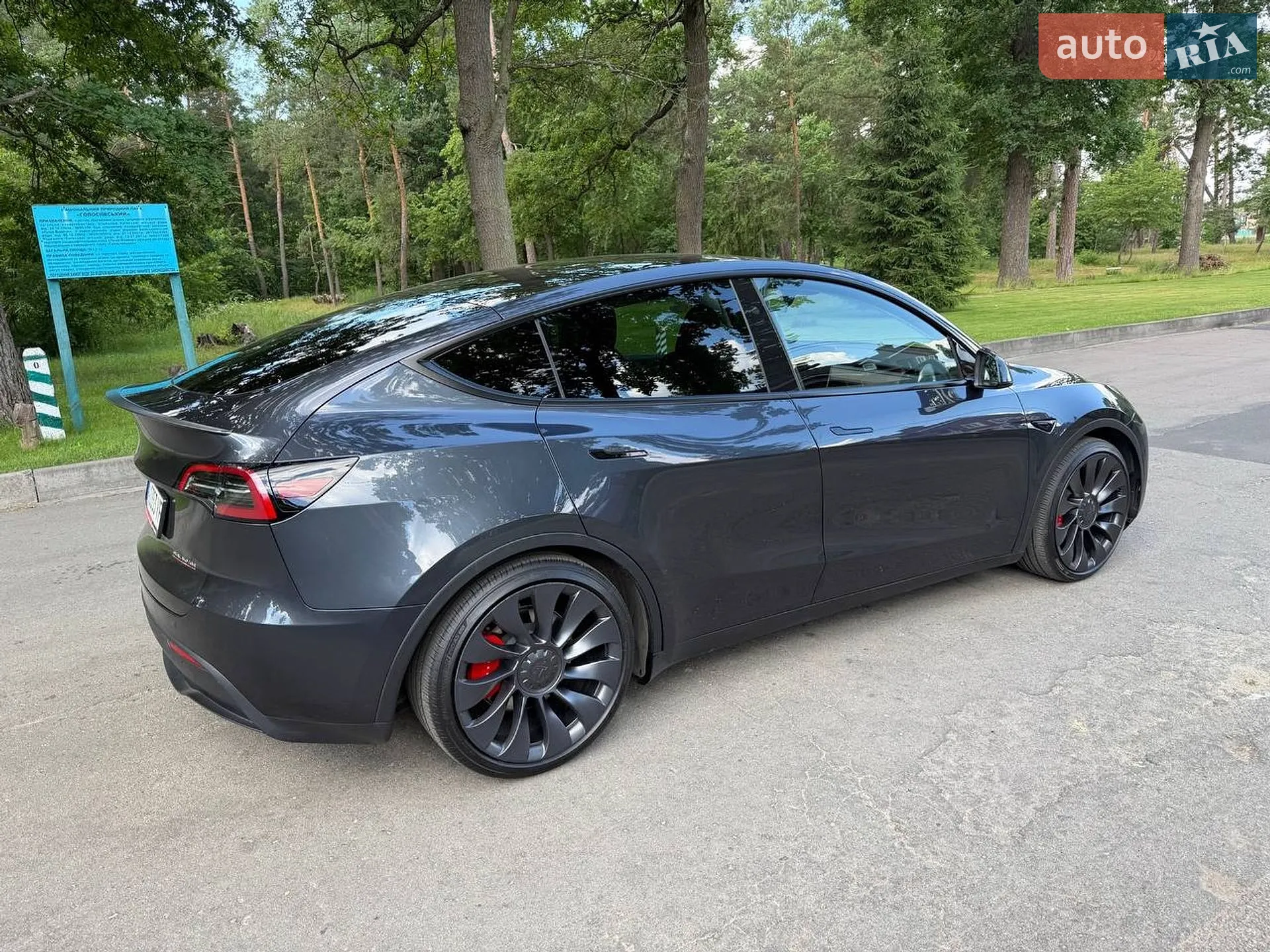Tesla Model Y 2024 VIN 7SAYGDEF6RA291217 фото оголошення 12 з 61