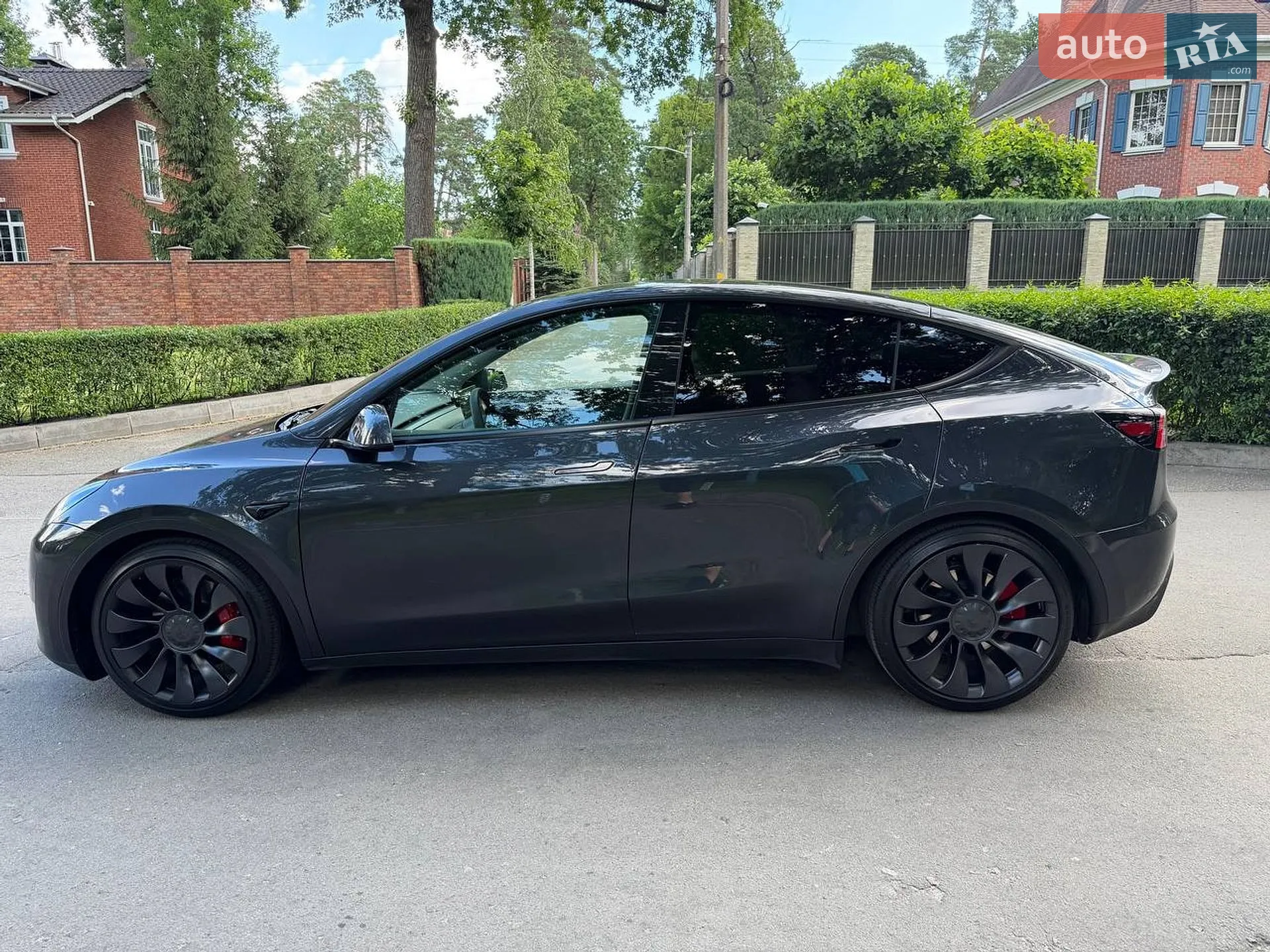 Tesla Model Y 2024 VIN 7SAYGDEF6RA291217 фото оголошення 19 з 61