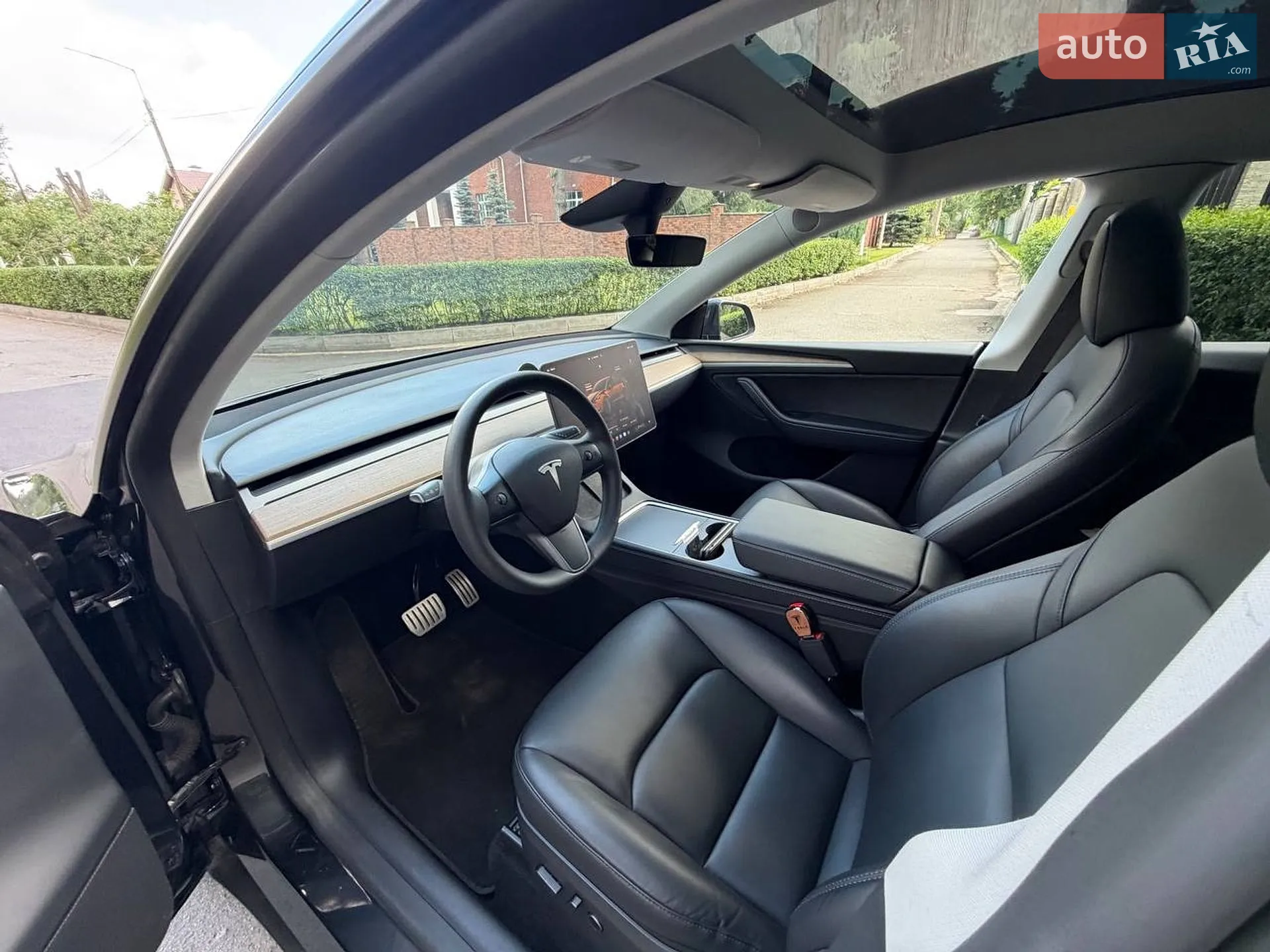 Tesla Model Y 2024 VIN 7SAYGDEF6RA291217 фото оголошення 41 з 61