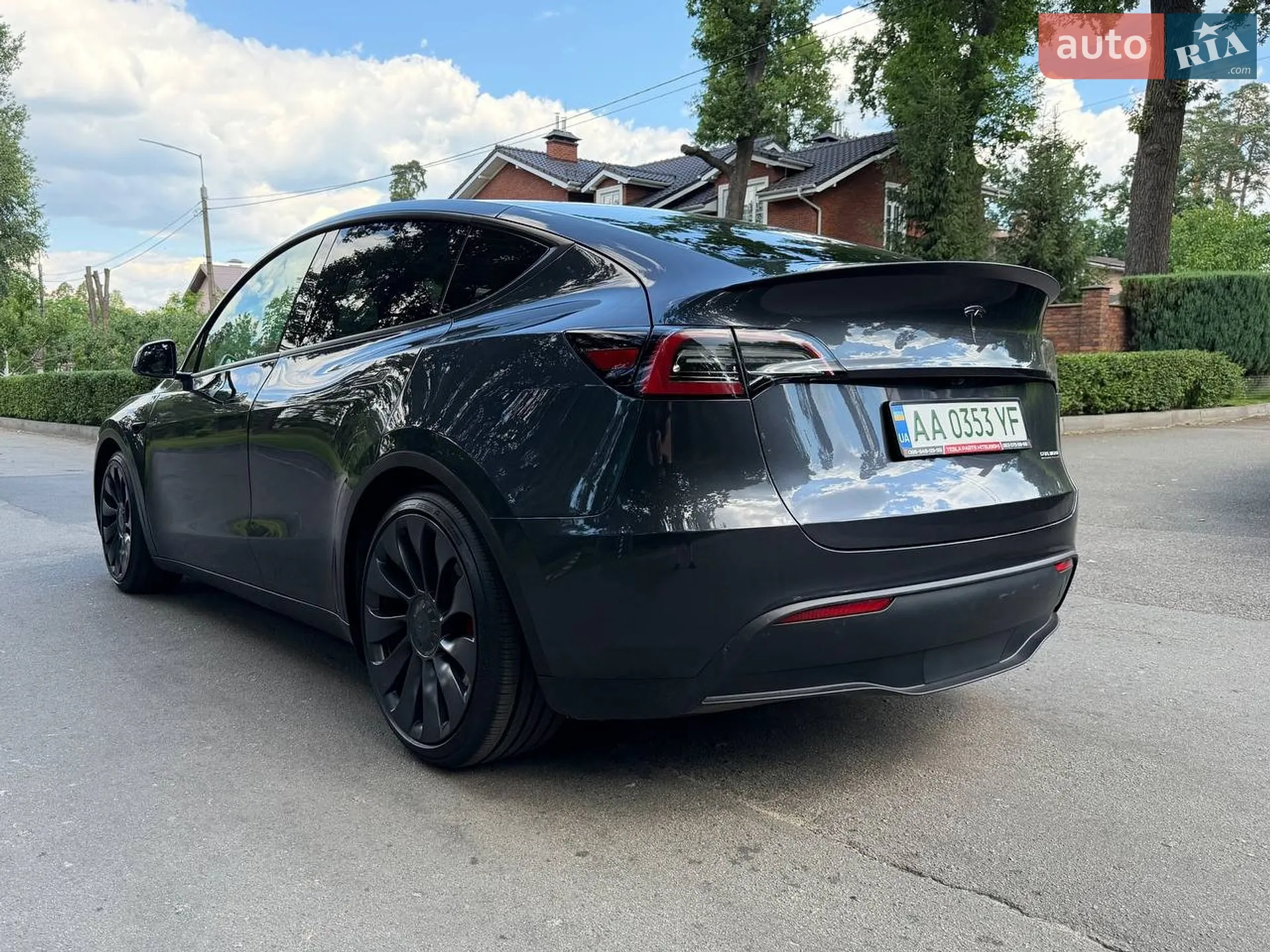 Tesla Model Y 2024 VIN 7SAYGDEF6RA291217 фото оголошення 36 з 61