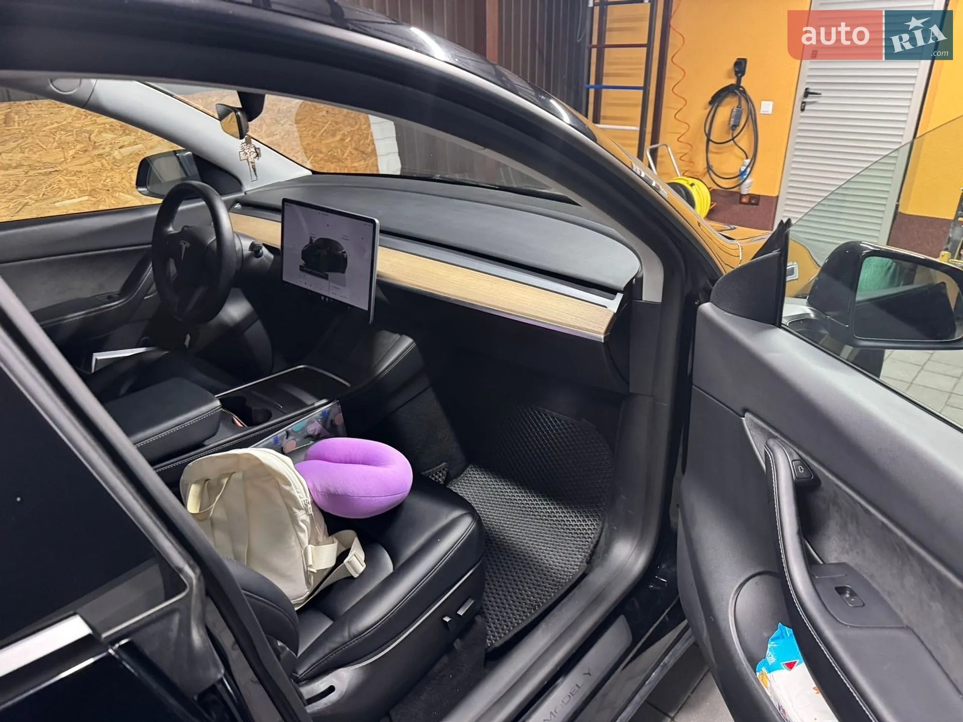 2022 Tesla Model Y - мініатюра 101
