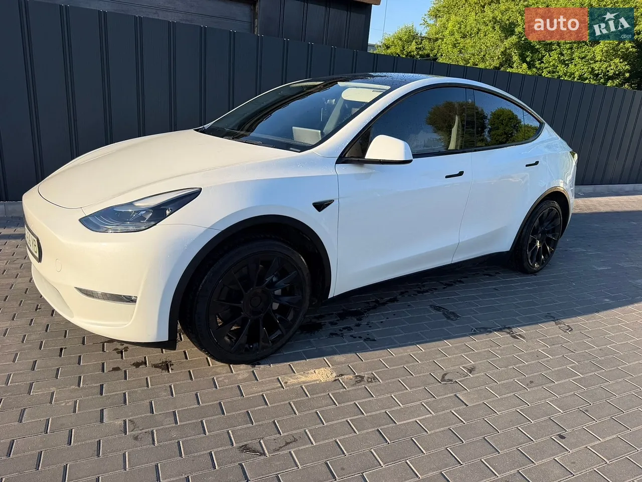 2024 Tesla Model Y - мініатюра 17