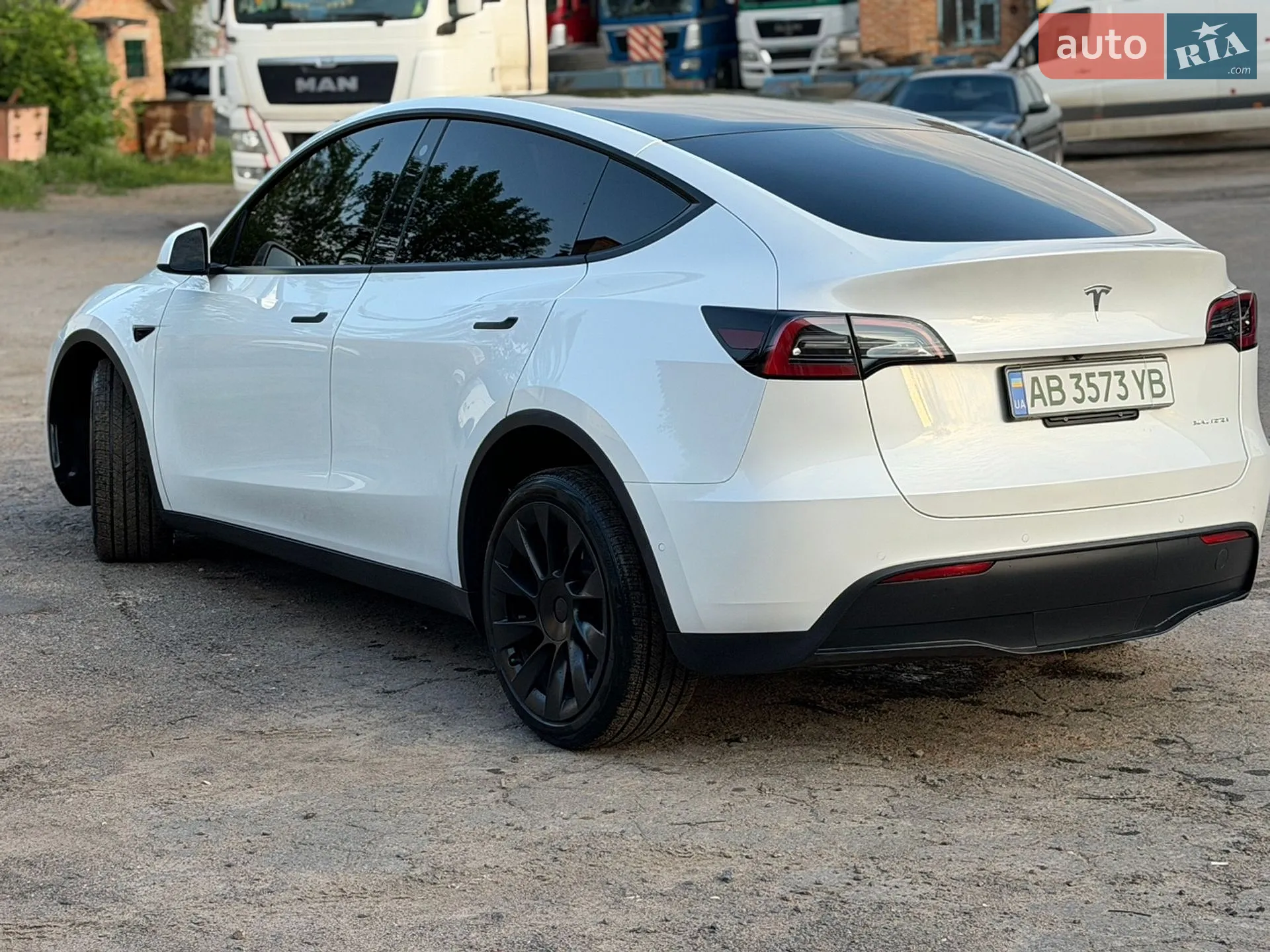 2022 Tesla Model Y - мініатюра 8