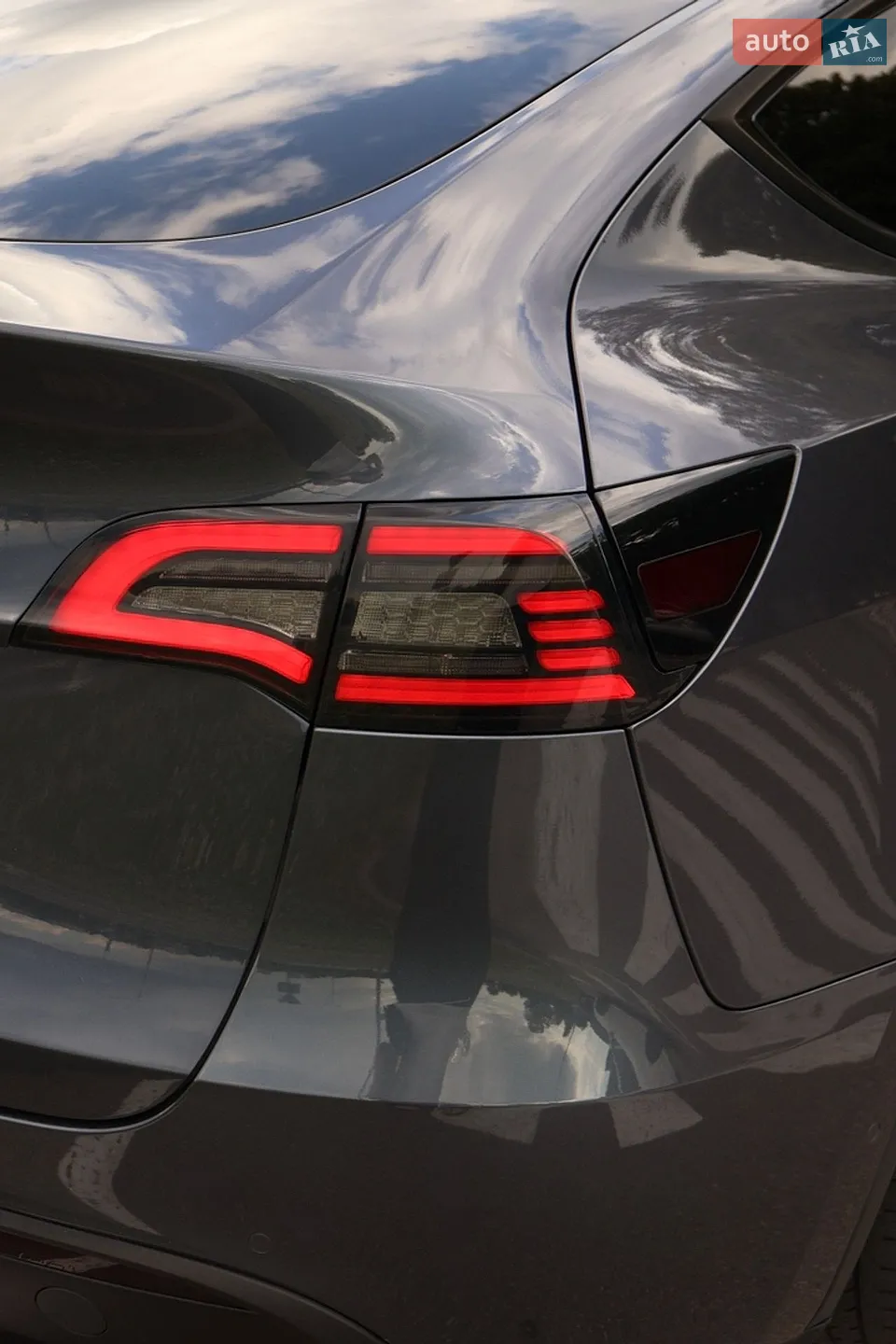 2022 Tesla Model Y - мініатюра 10