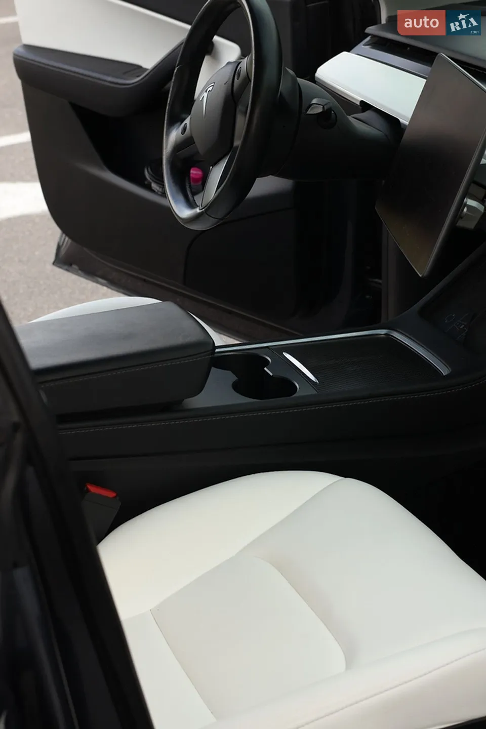 2022 Tesla Model Y - мініатюра 15