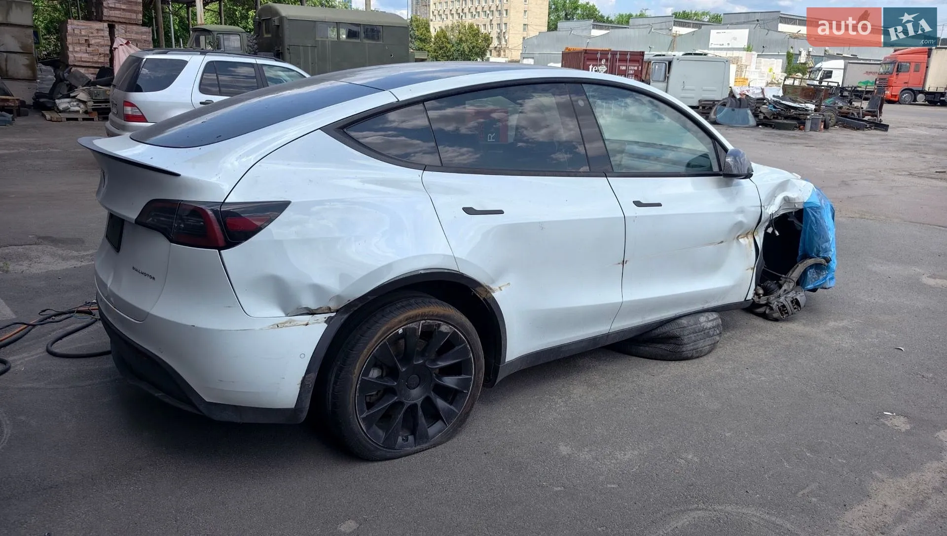 2022 Tesla Model Y - мініатюра 19