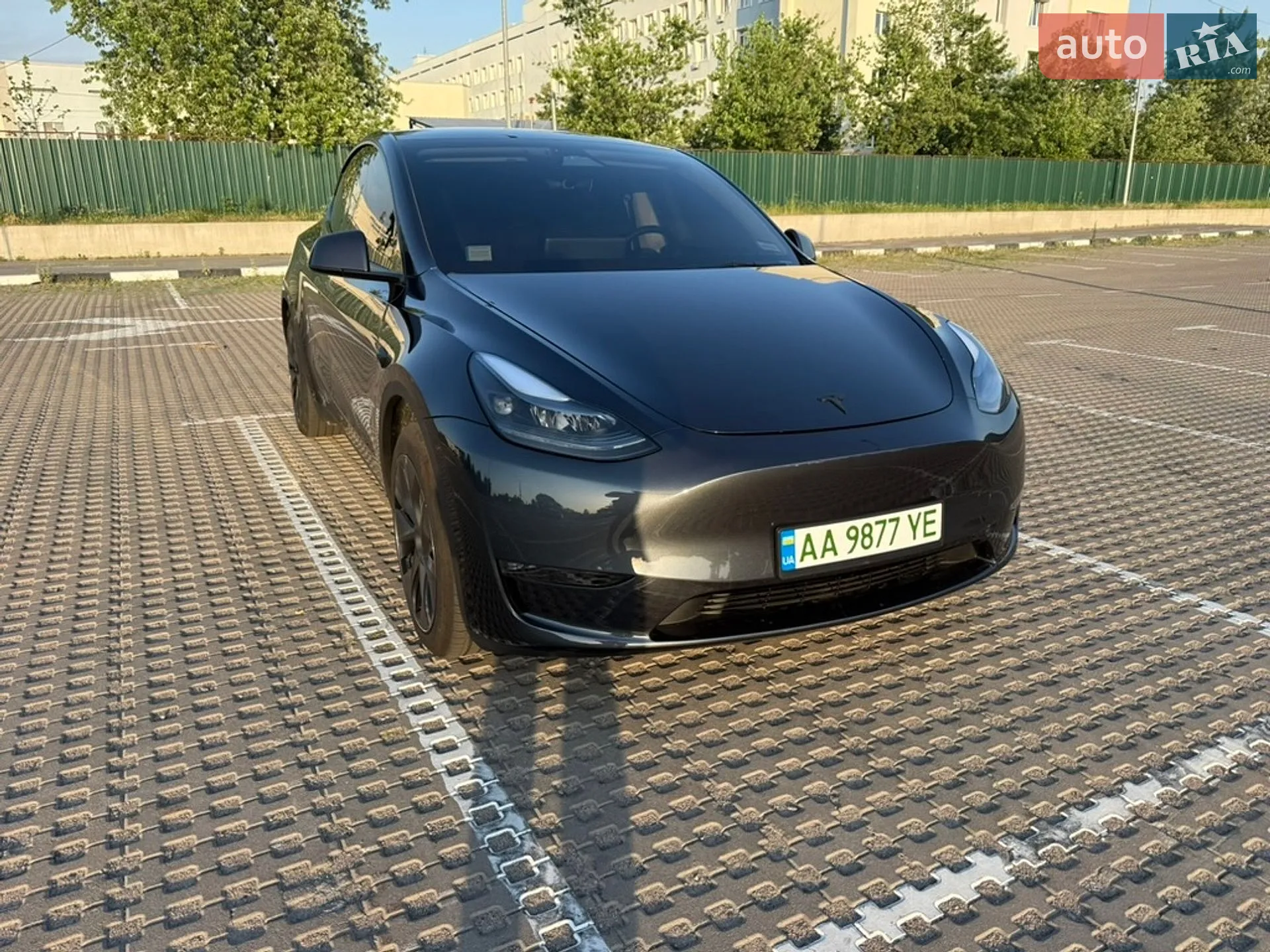 2025 Tesla Model Y - мініатюра 7