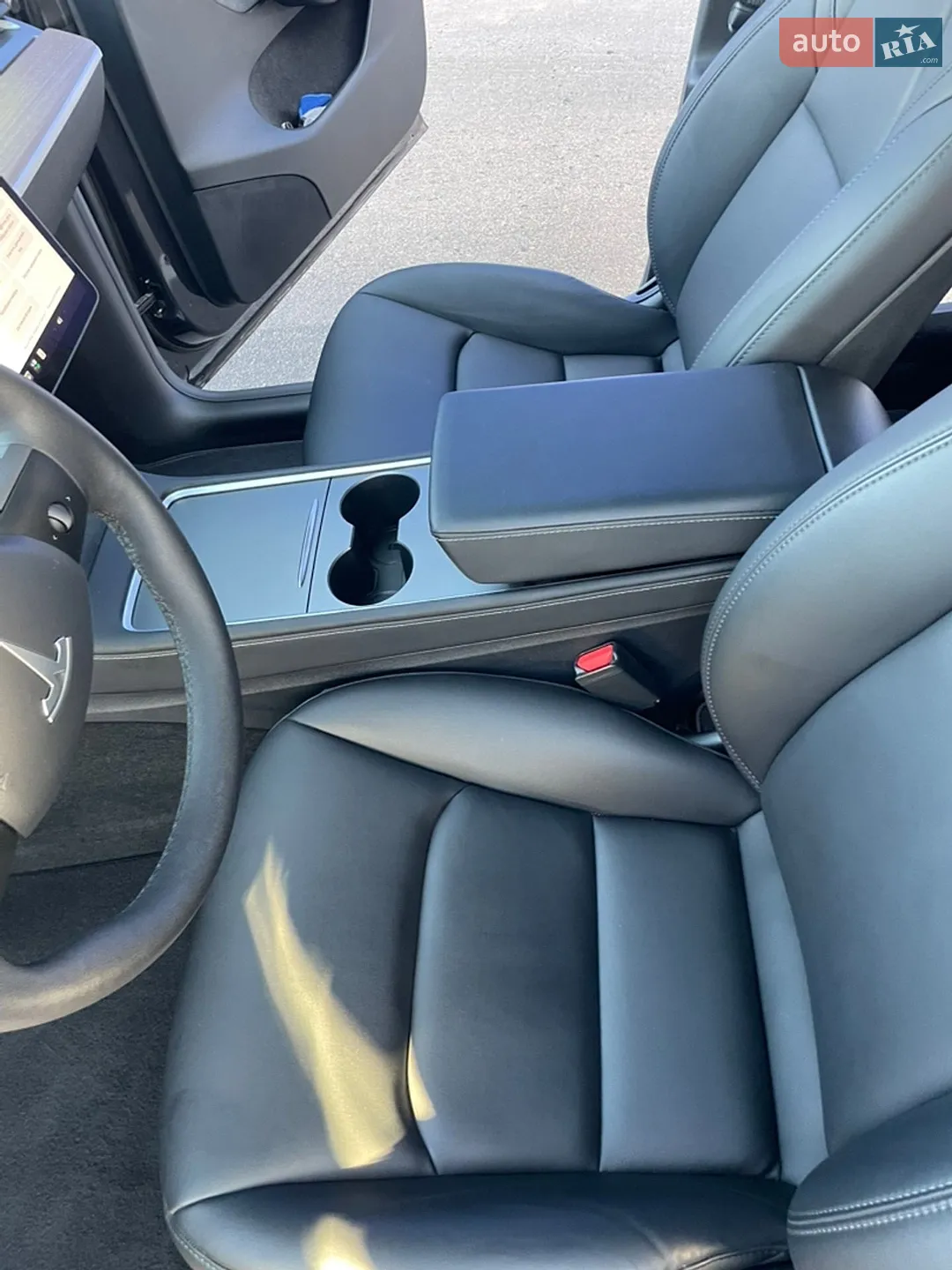 2024 Tesla Model Y - мініатюра 35