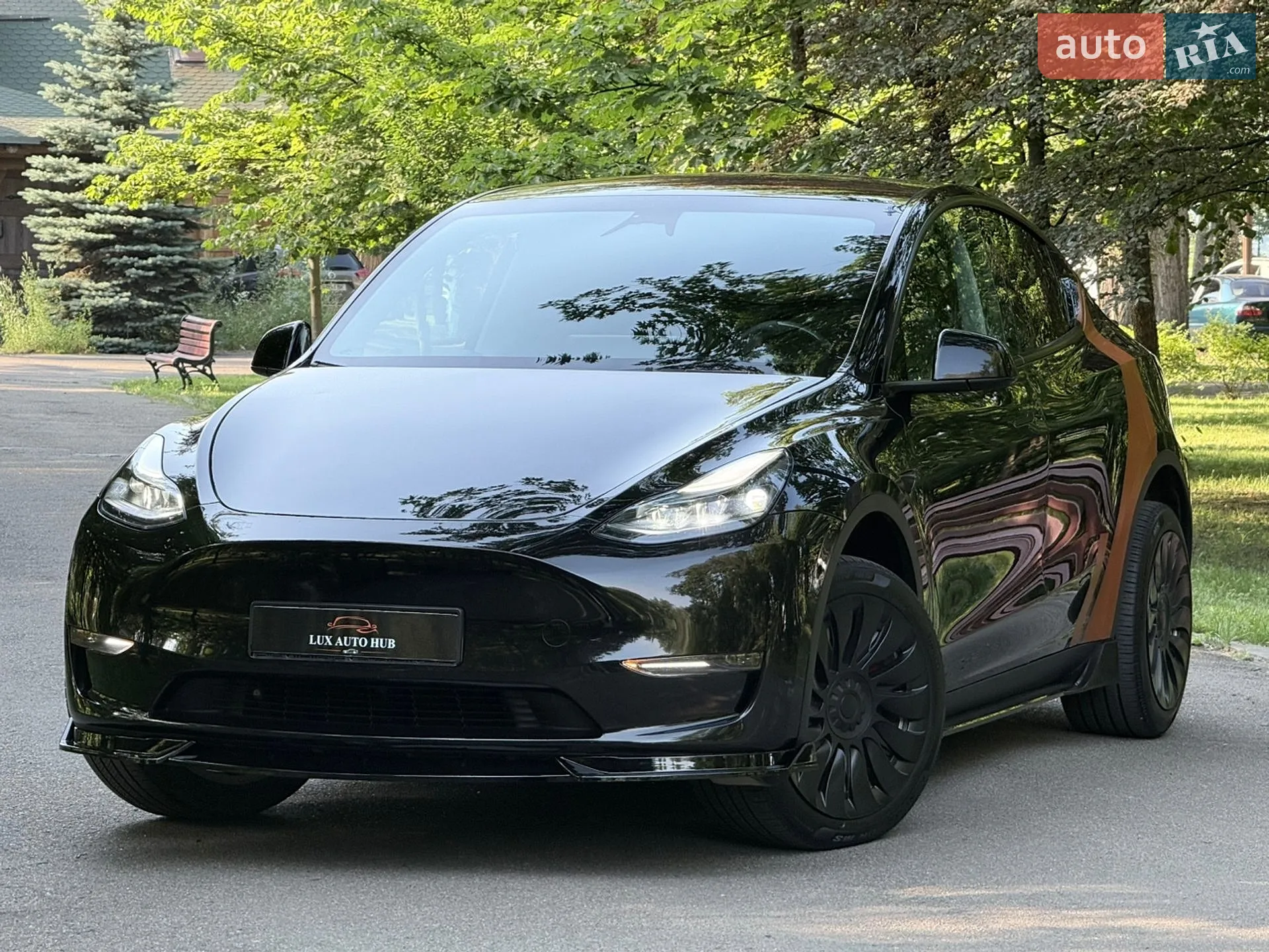2024 Tesla Model Y - мініатюра 8