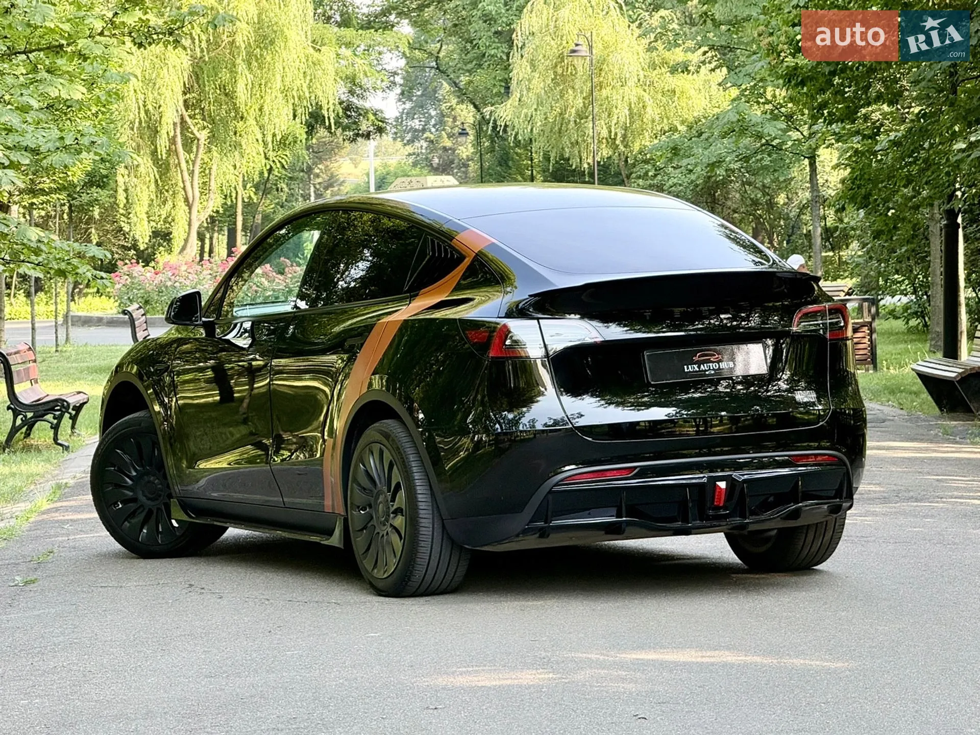 2024 Tesla Model Y - мініатюра 16