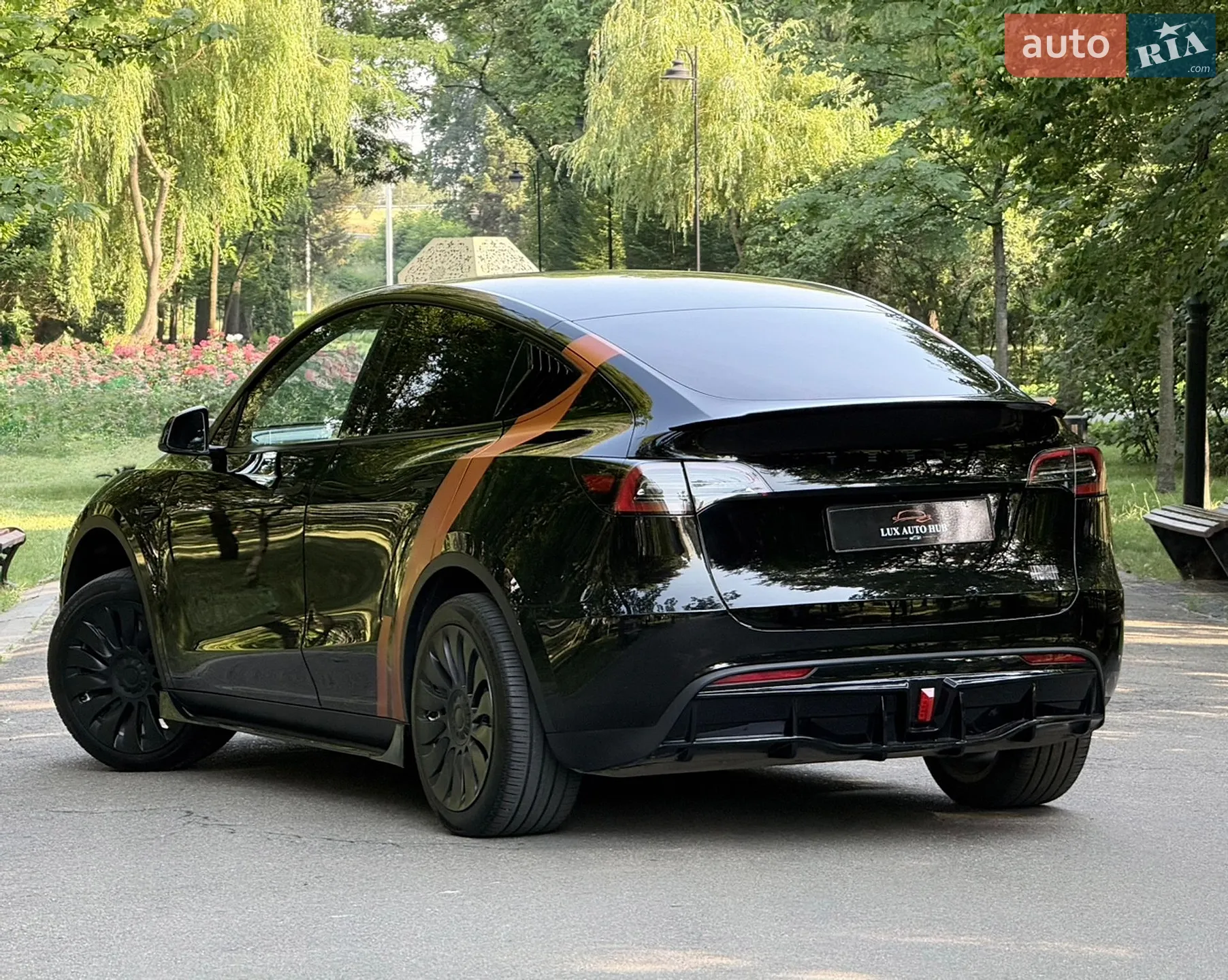 2024 Tesla Model Y - мініатюра 14