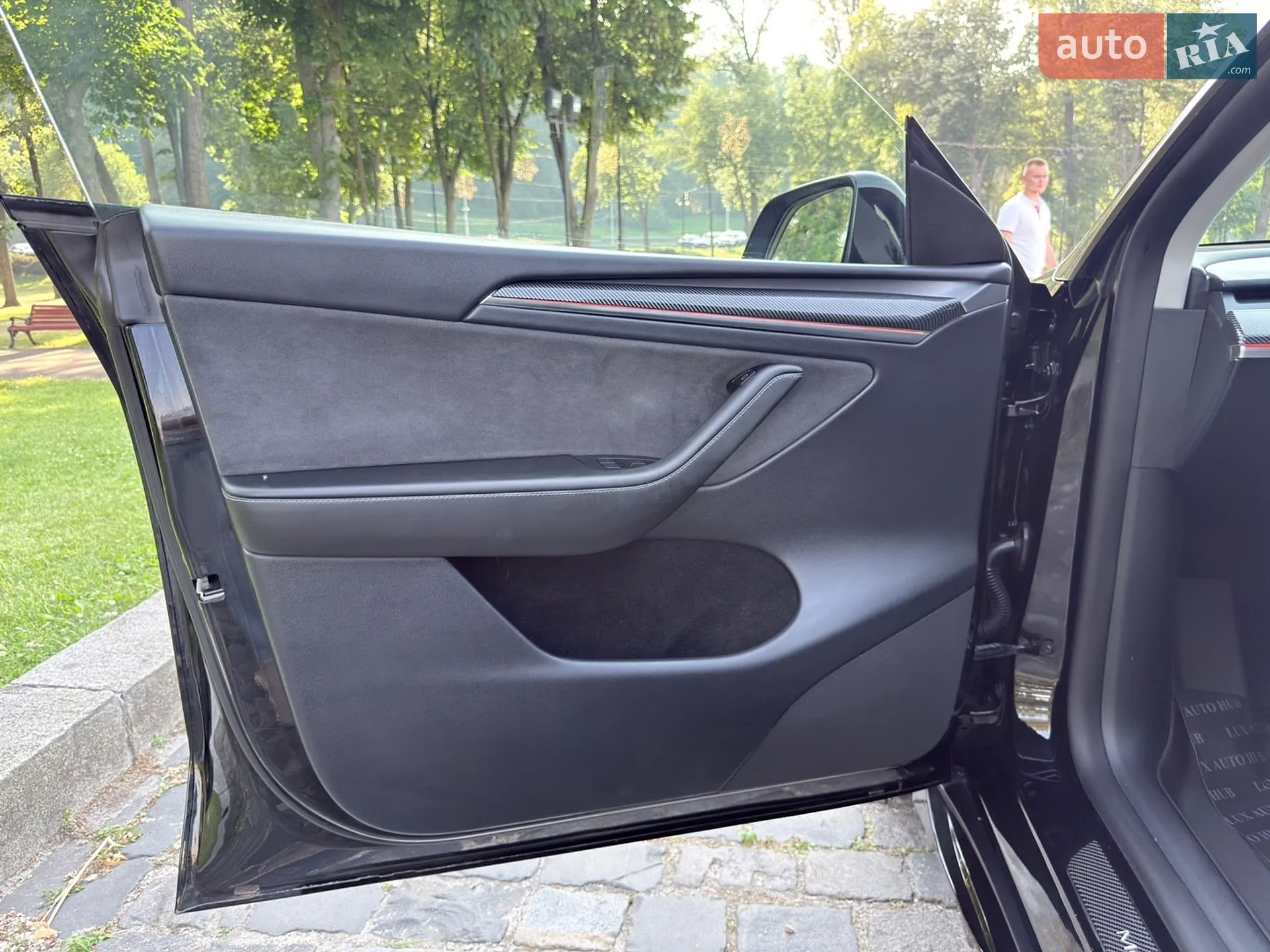 2024 Tesla Model Y - мініатюра 36