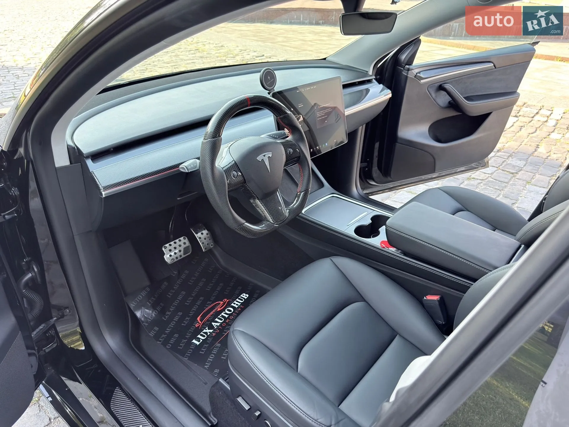 2024 Tesla Model Y - мініатюра 38