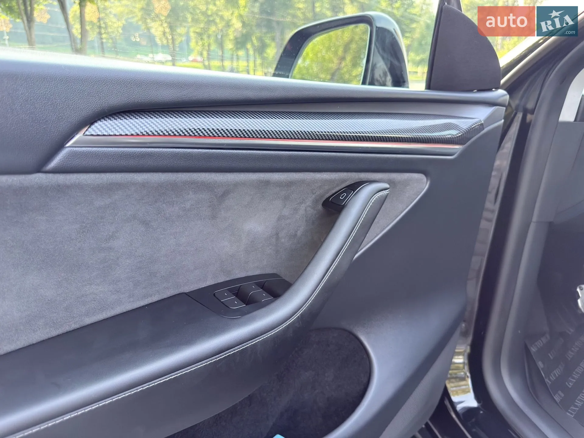 2024 Tesla Model Y - мініатюра 40