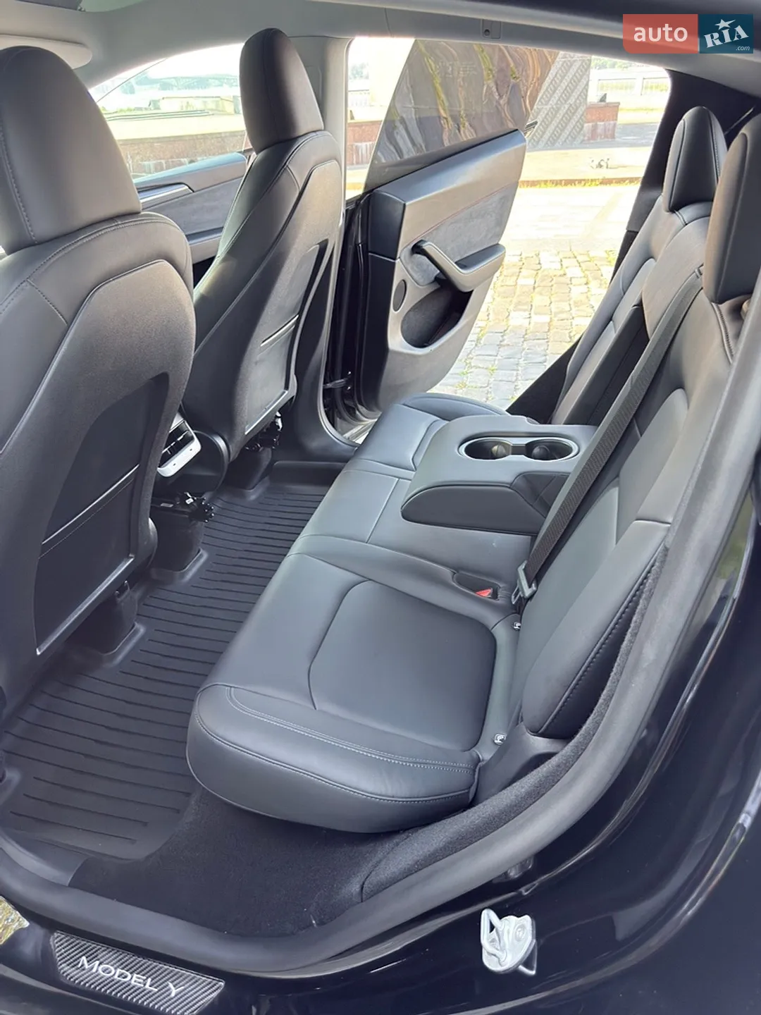 2024 Tesla Model Y - мініатюра 59