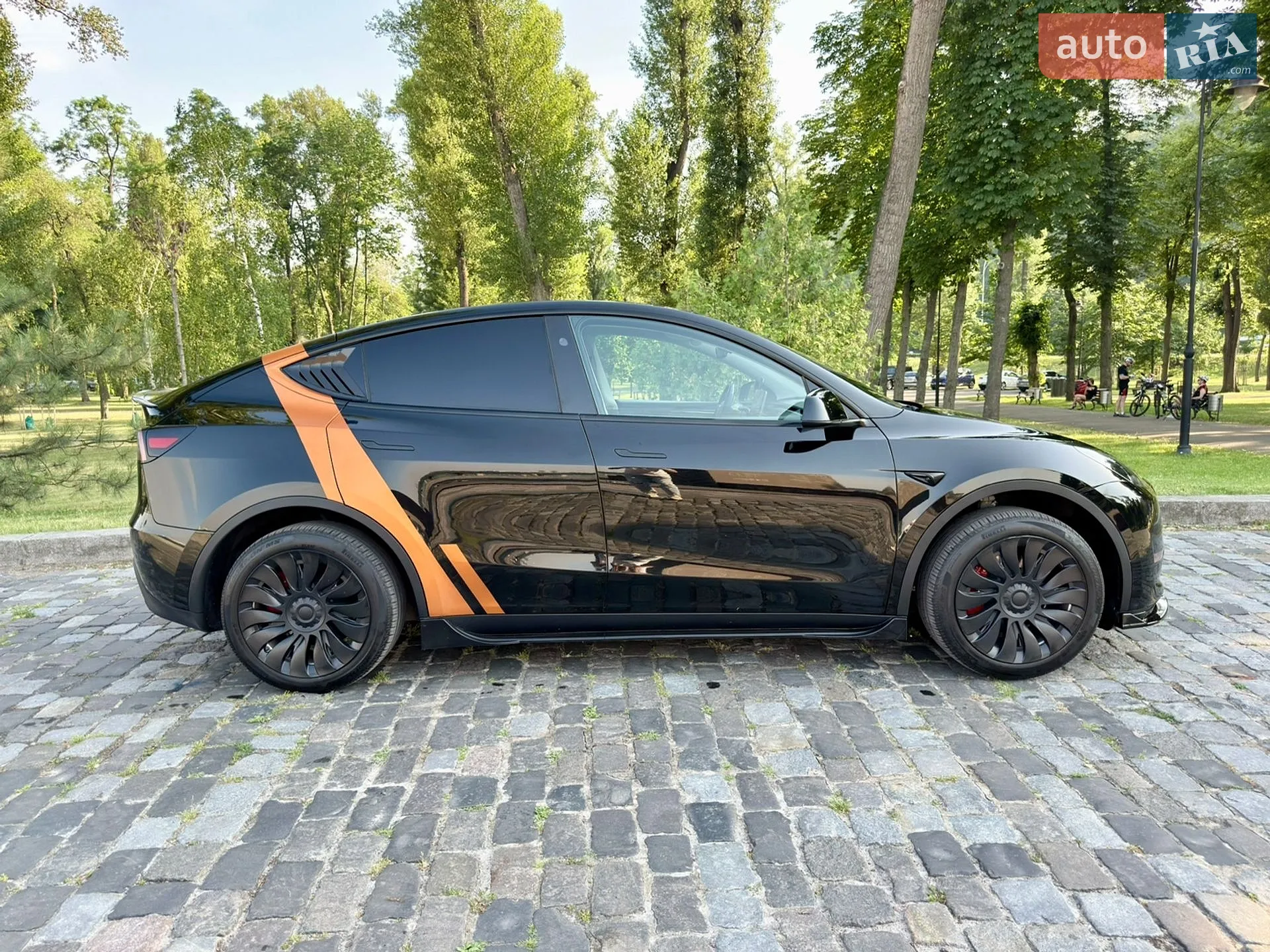 2024 Tesla Model Y - мініатюра 105
