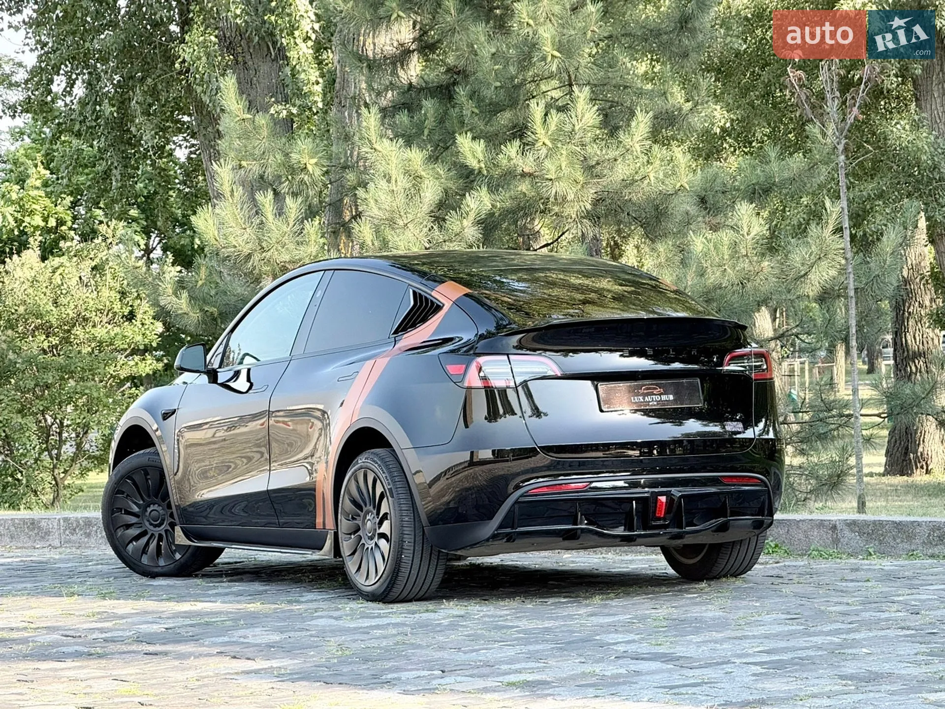 2024 Tesla Model Y - мініатюра 130
