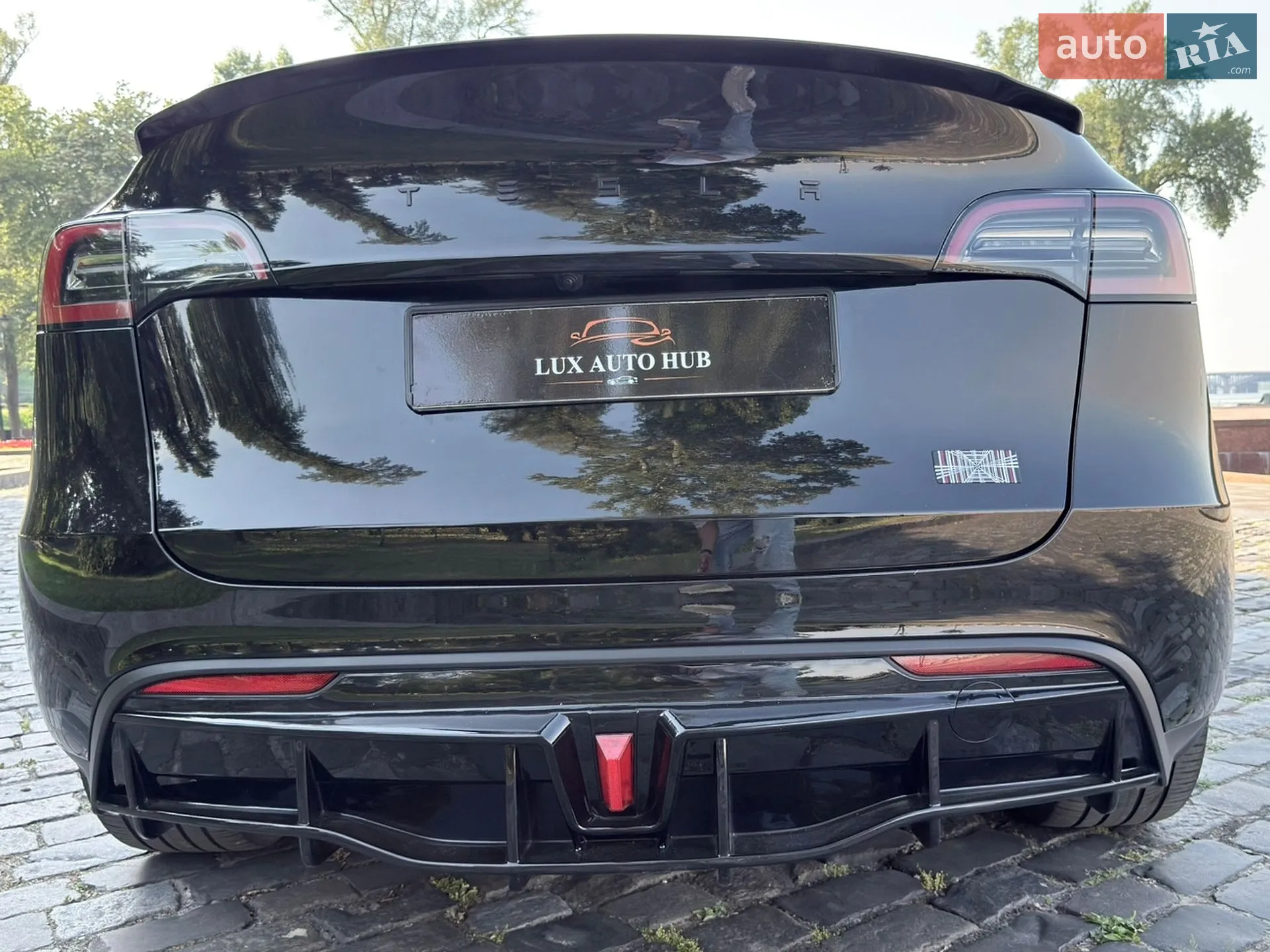 2024 Tesla Model Y - мініатюра 143