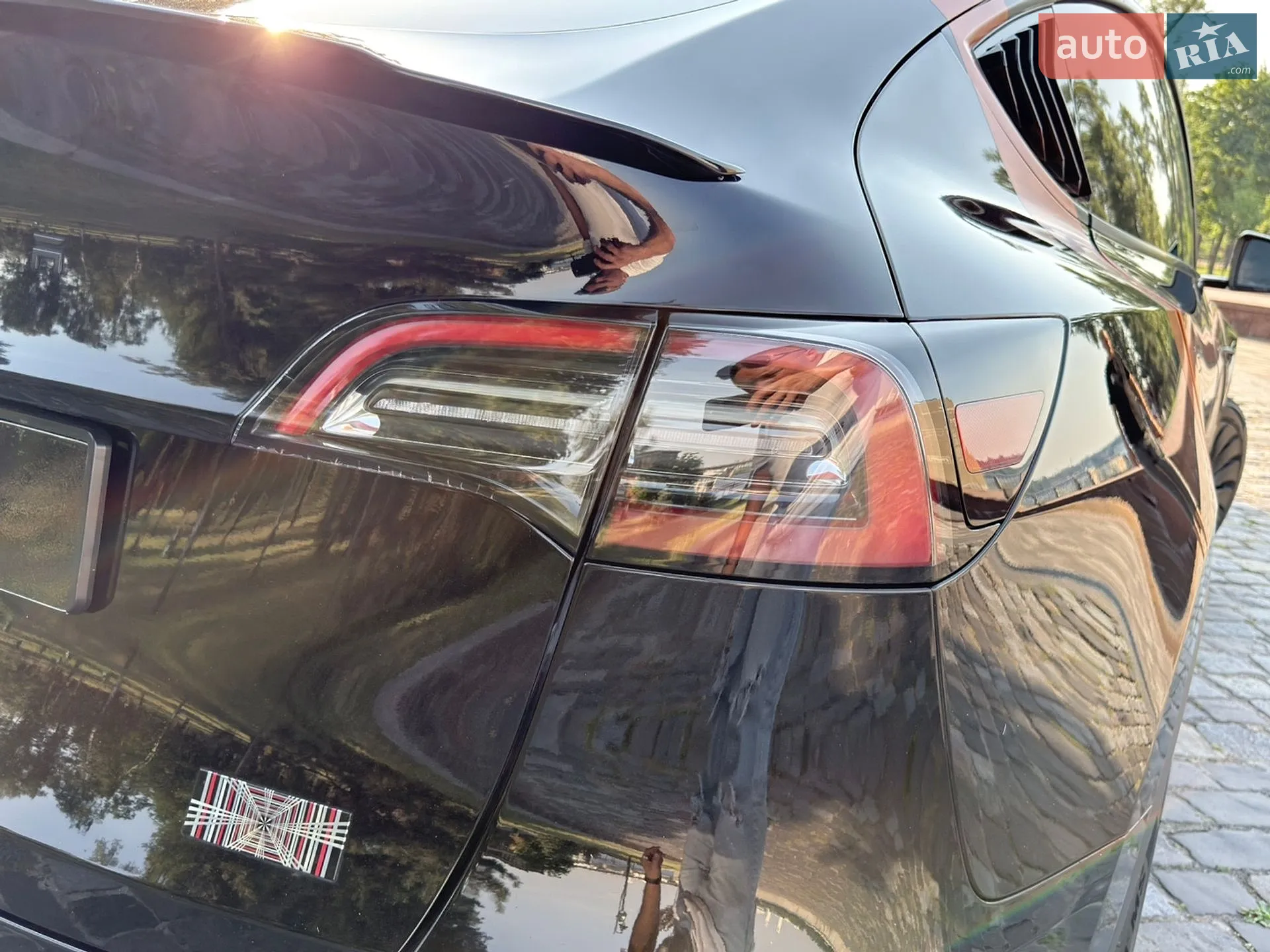 2024 Tesla Model Y - мініатюра 148