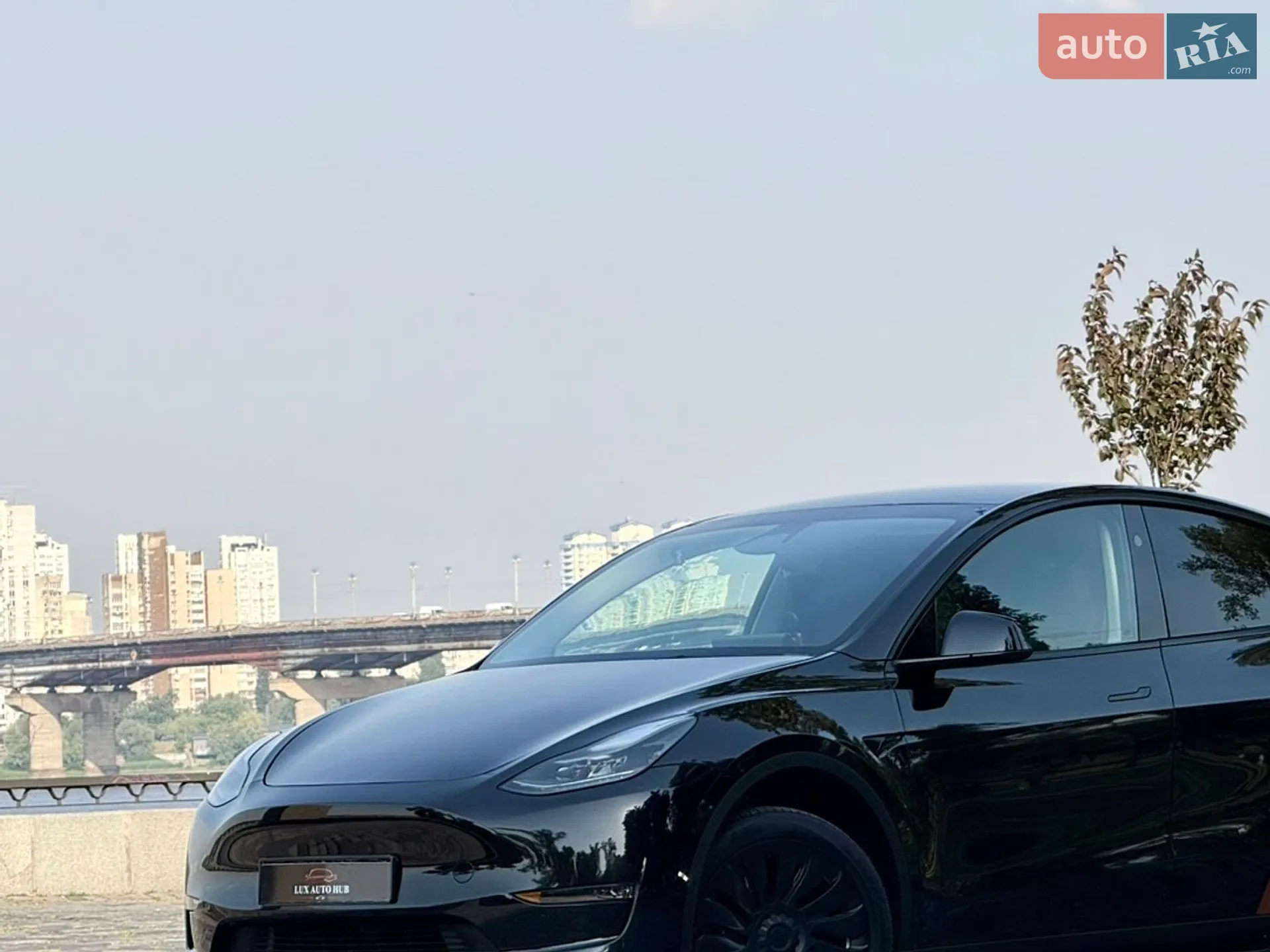 2024 Tesla Model Y - мініатюра 178