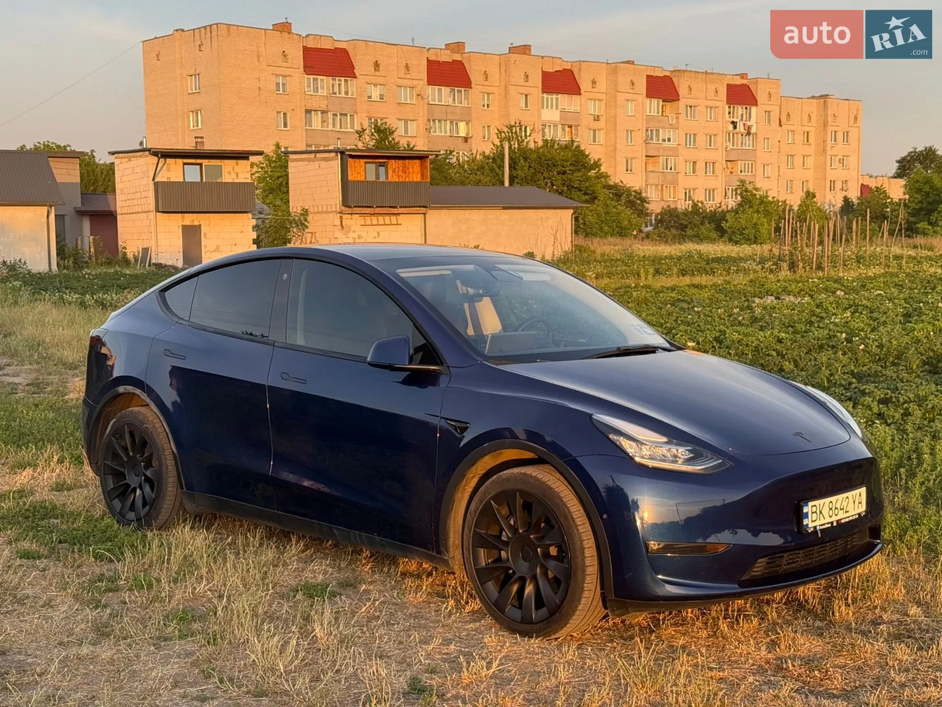 2022 Tesla Model Y - мініатюра 10