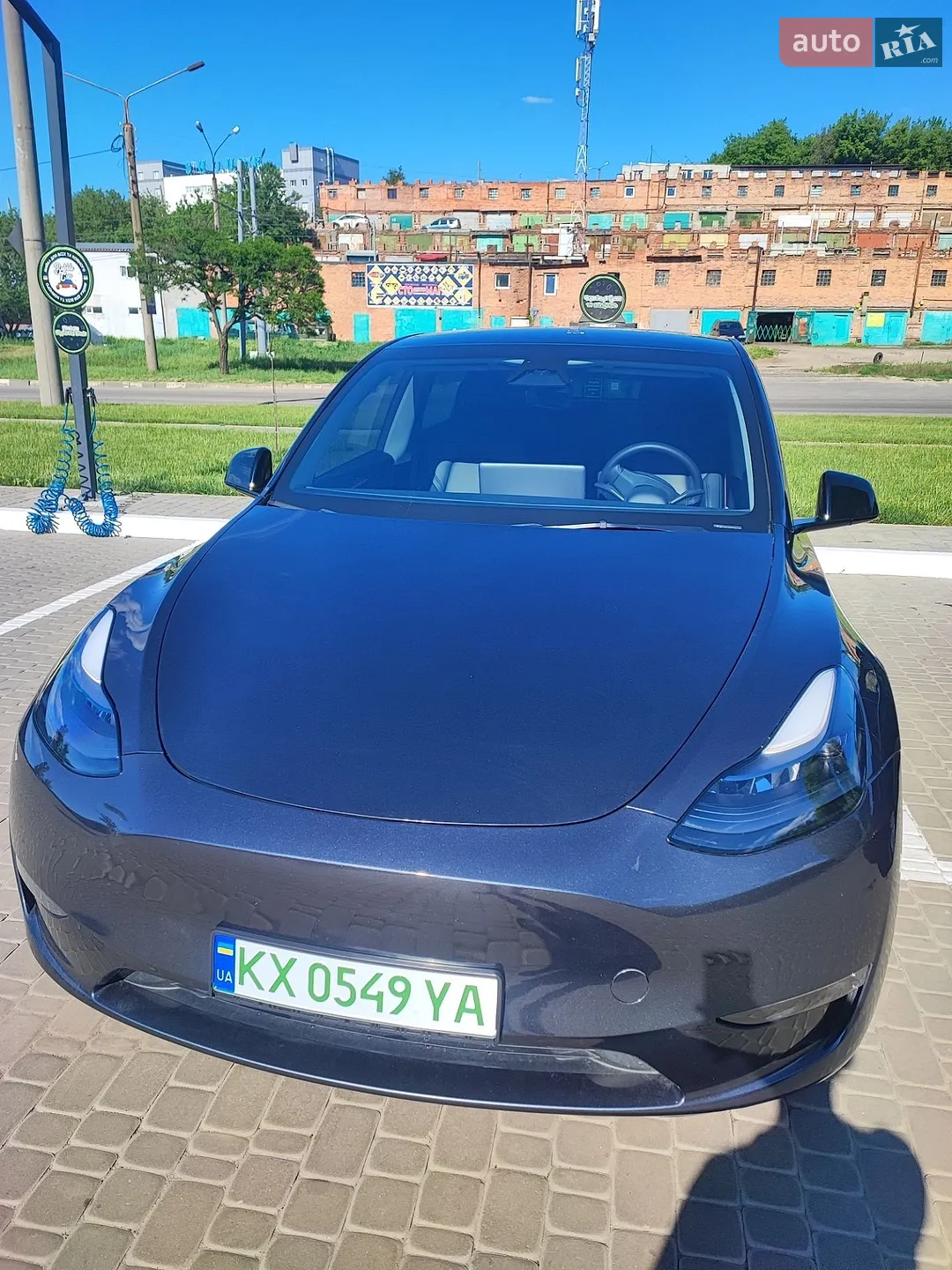 Tesla Model Y 2025 VIN 7SAYGDEF2SA366176 фото оголошення 4 з 22