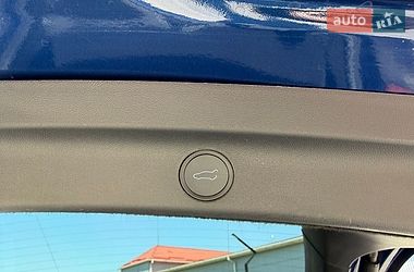 Позашляховик / Кросовер Tesla Model Y 2021 в Луцьку