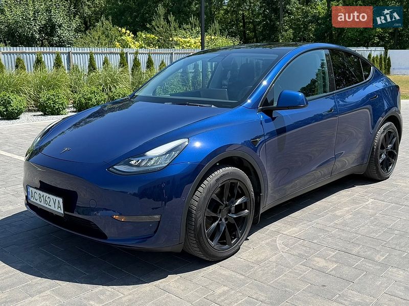 Внедорожник / Кроссовер Tesla Model Y 2021 в Луцке