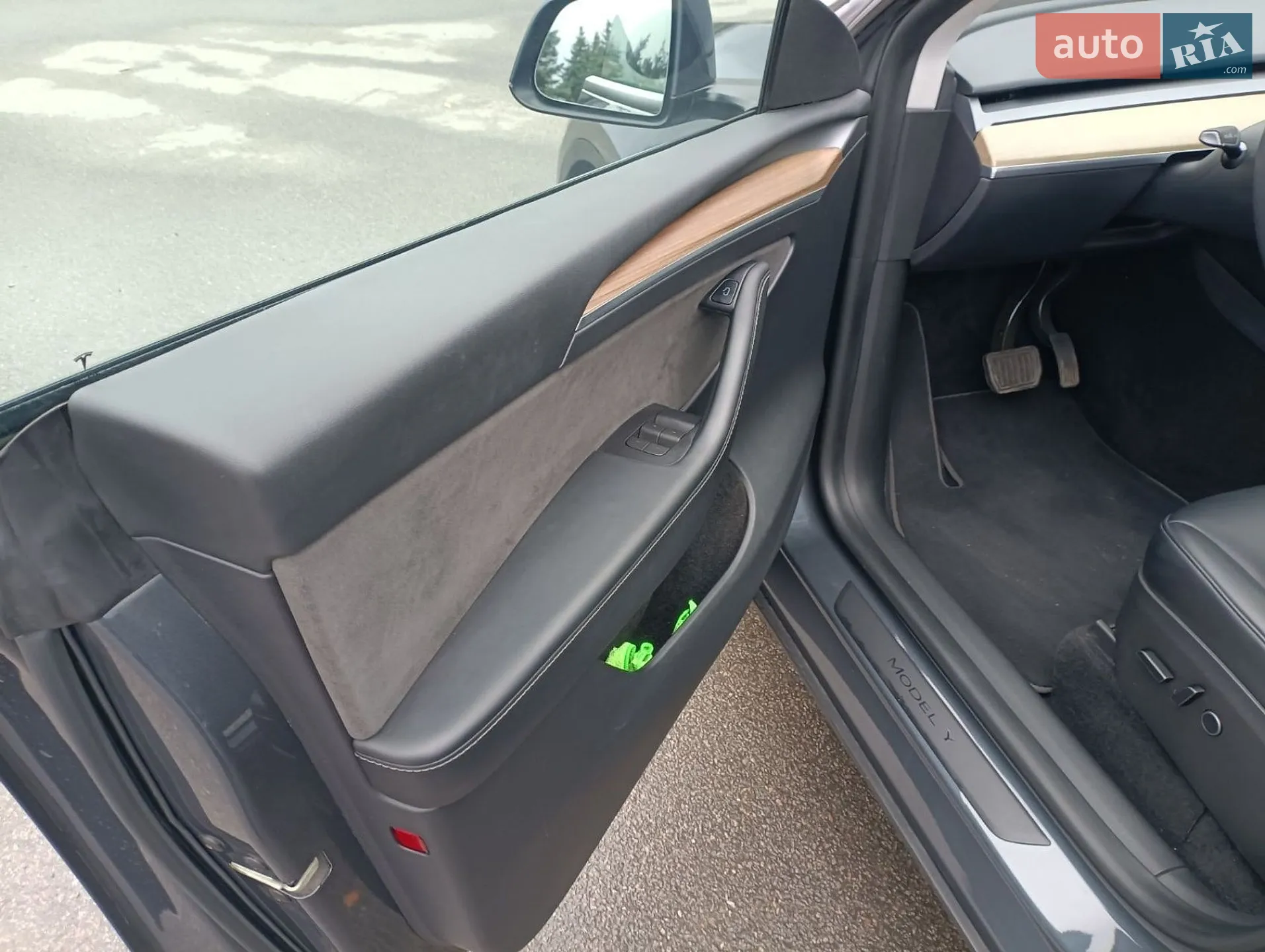 2022 Tesla Model Y - мініатюра 11