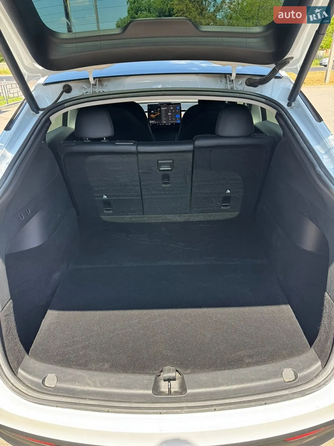 2022 Tesla Model Y - мініатюра 12