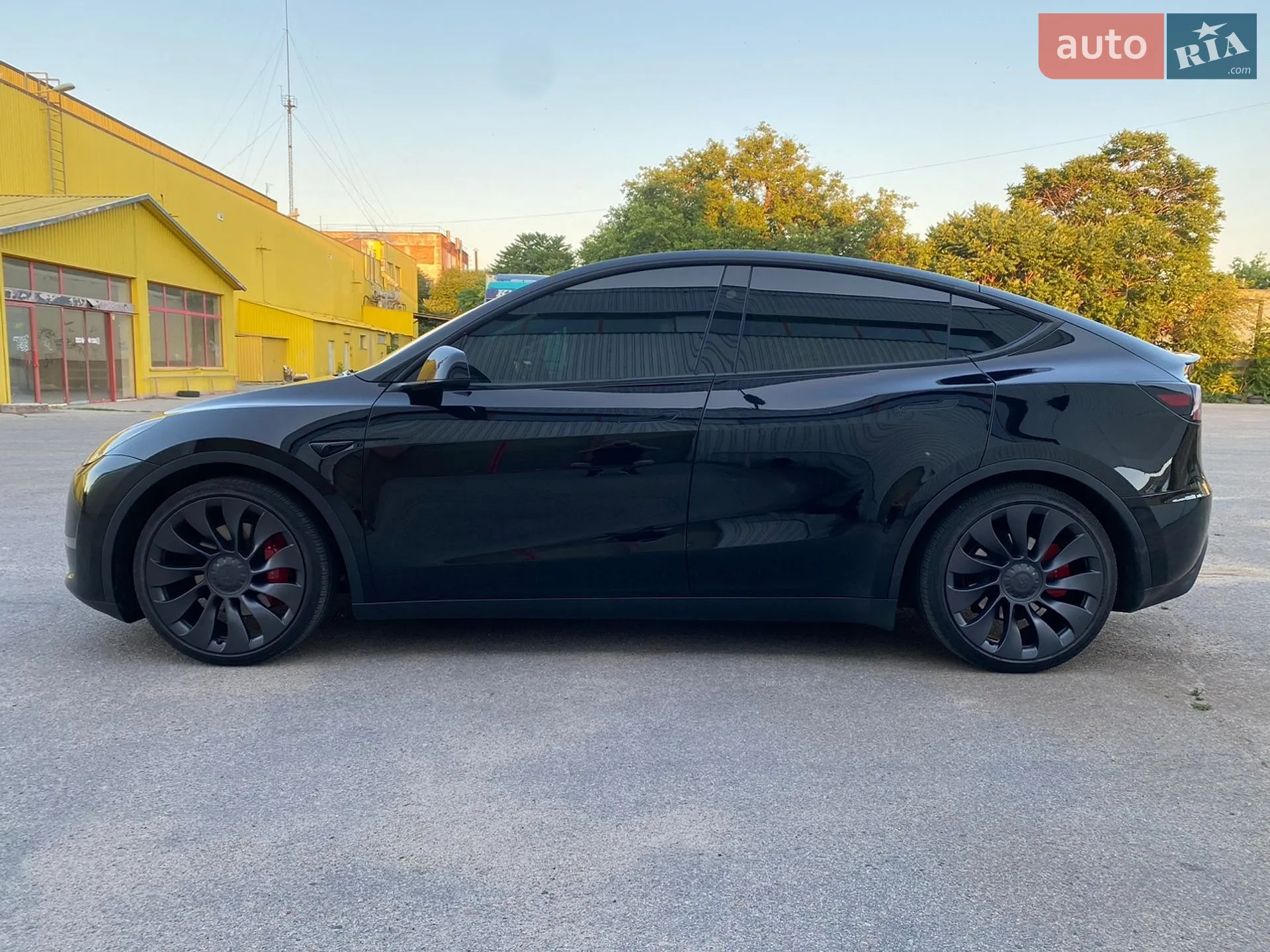 2024 Tesla Model Y - мініатюра 6