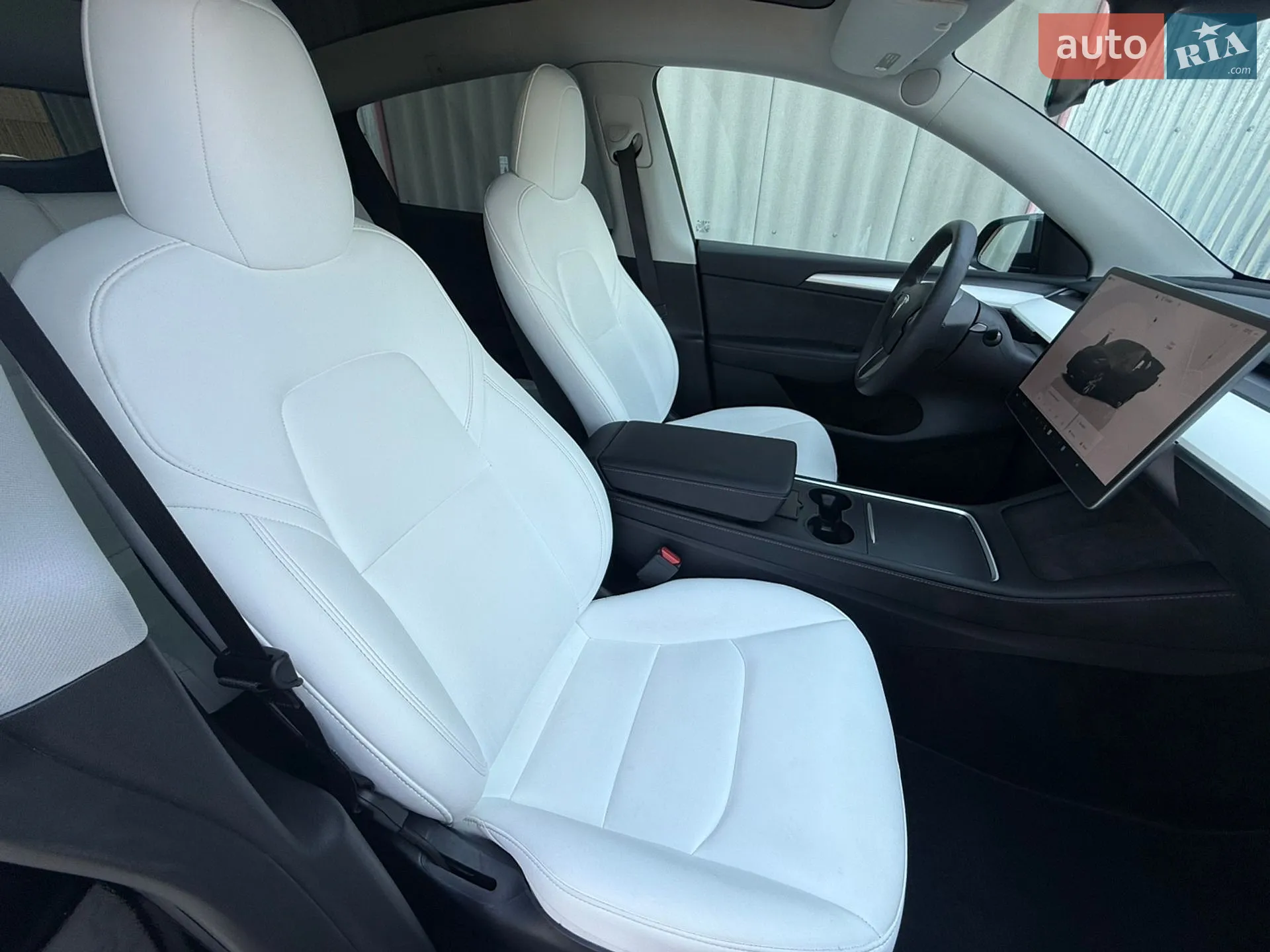 2023 Tesla Model Y - мініатюра 17