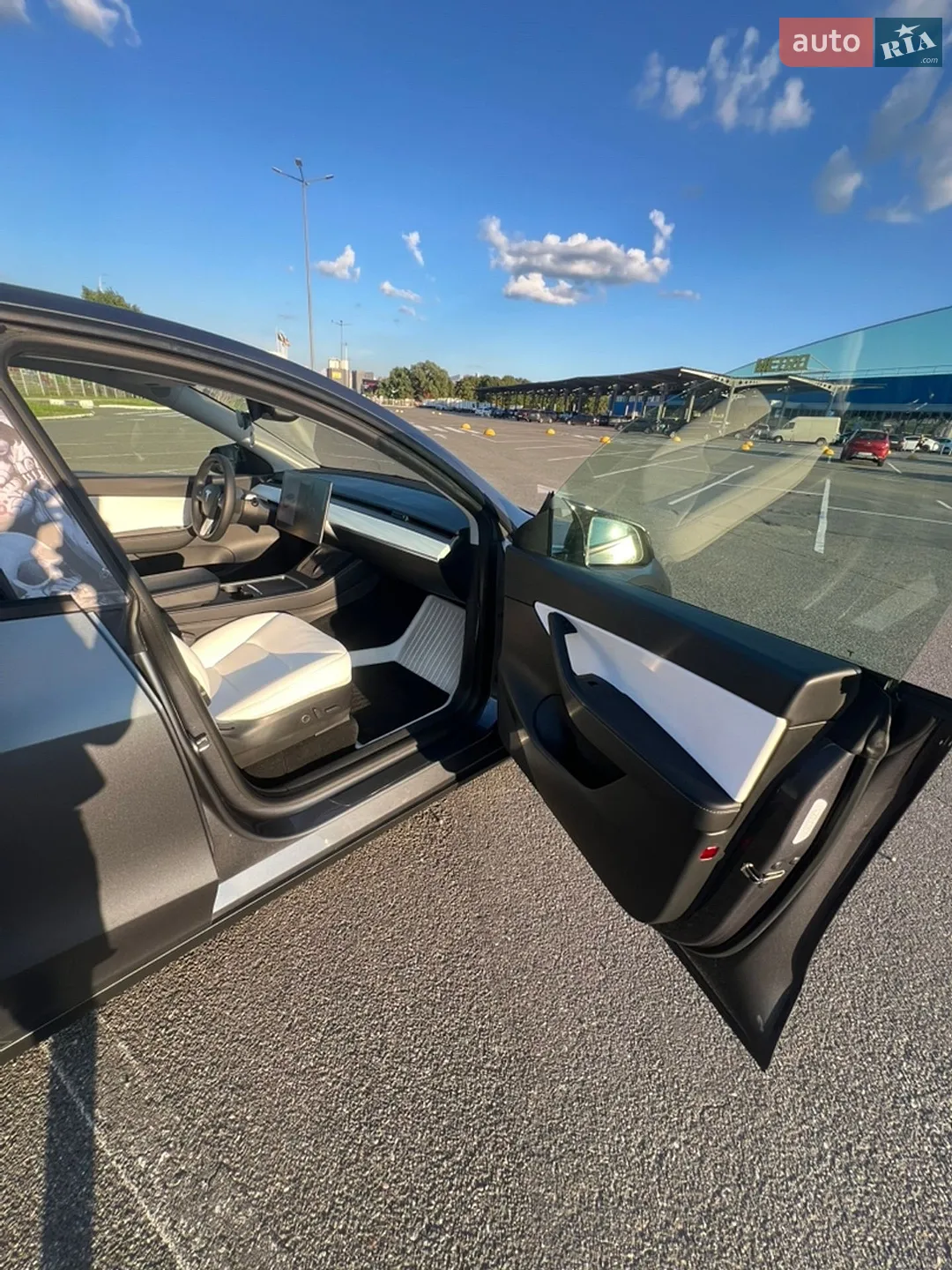 2021 Tesla Model Y - мініатюра 16
