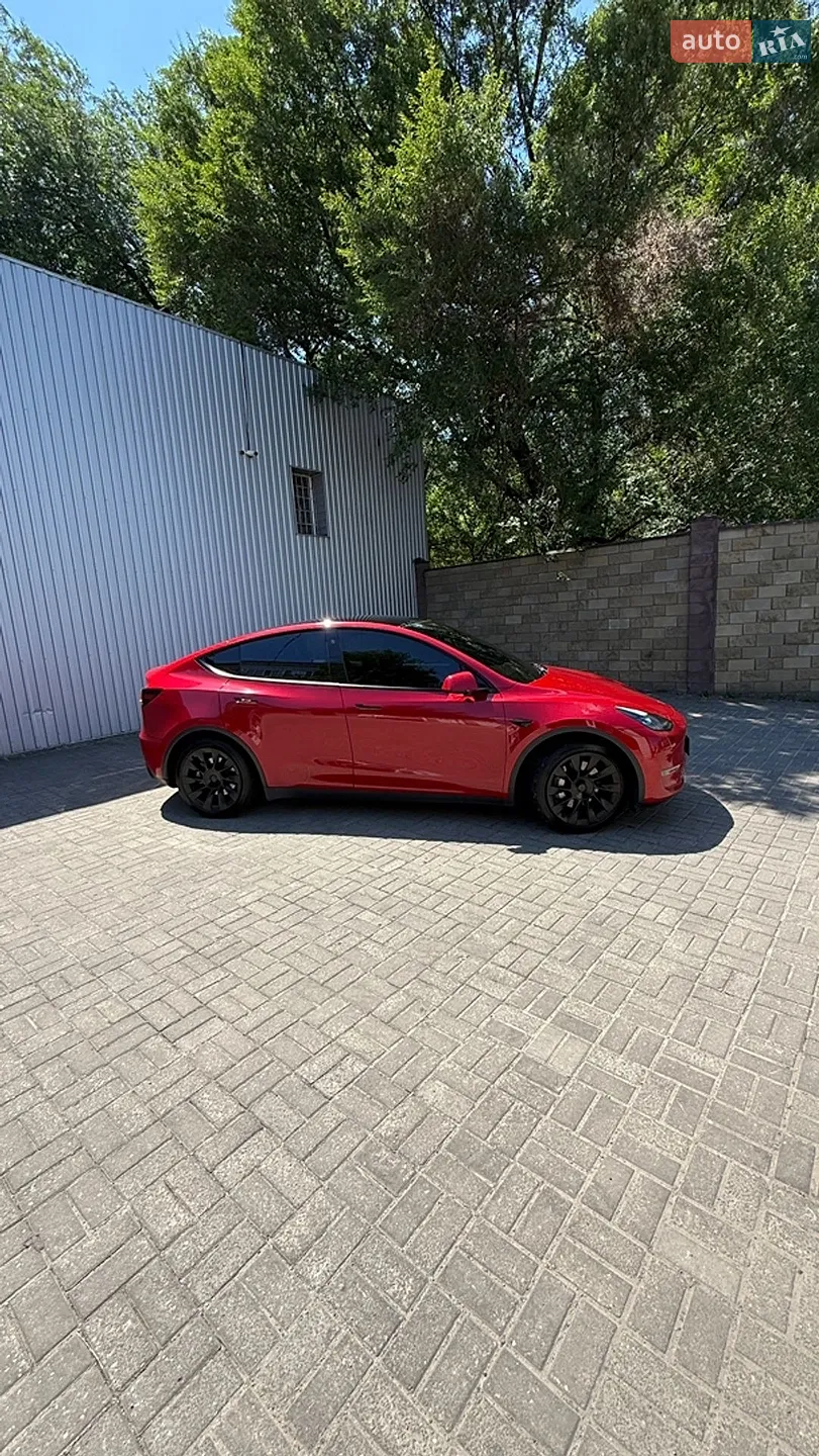 2022 Tesla Model Y - мініатюра 3