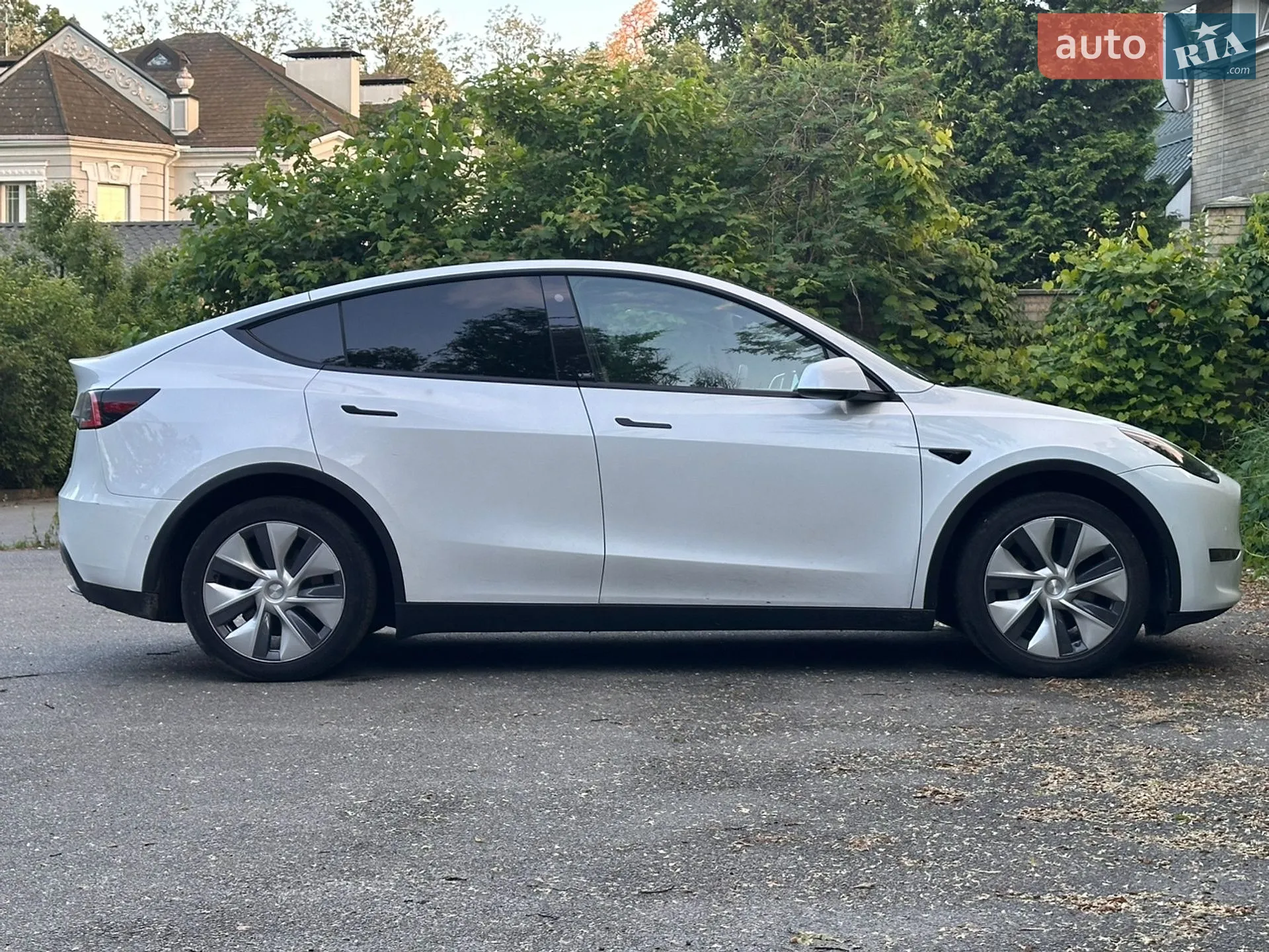 2021 Tesla Model Y - мініатюра 9