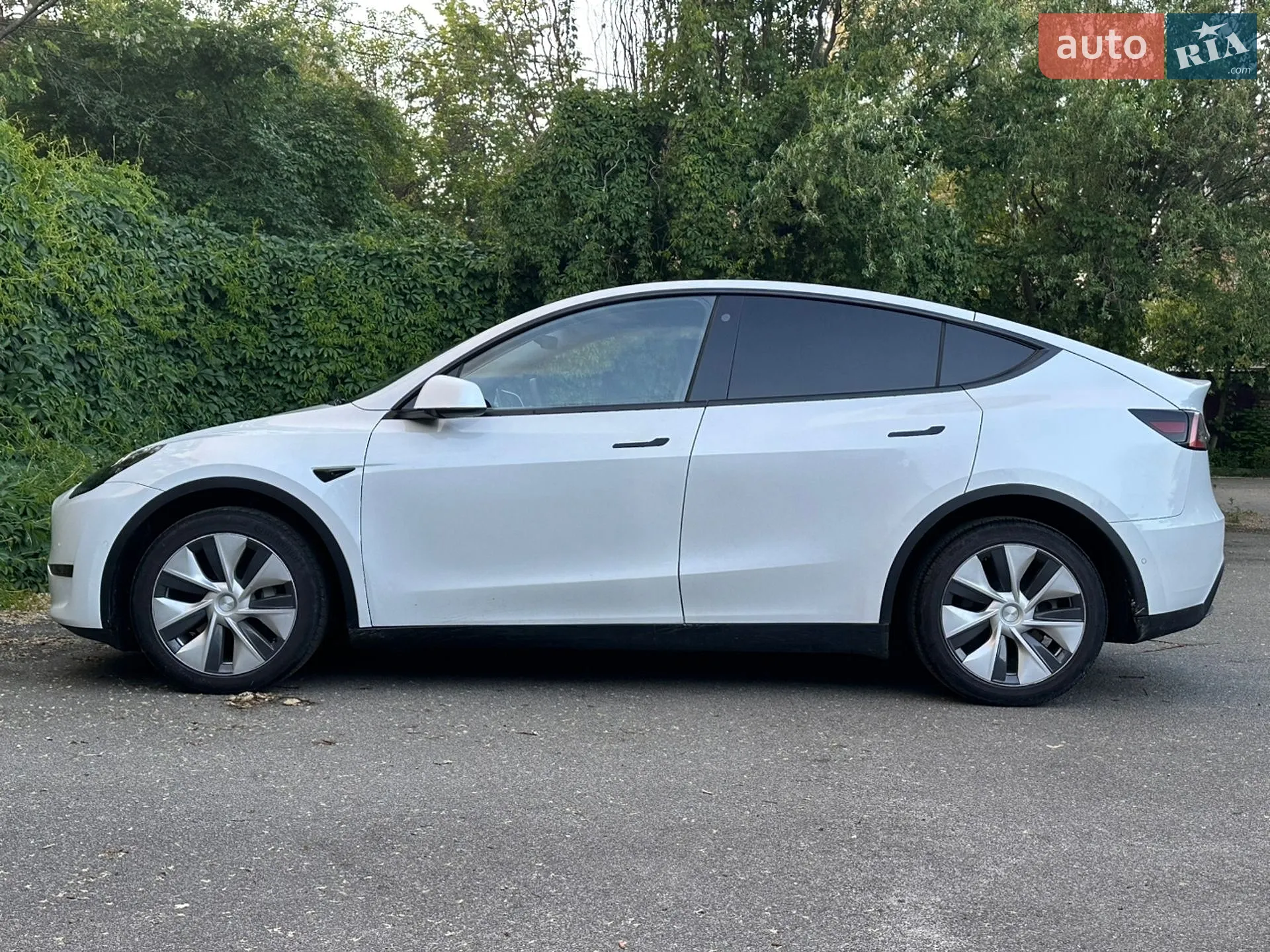 2021 Tesla Model Y - мініатюра 16