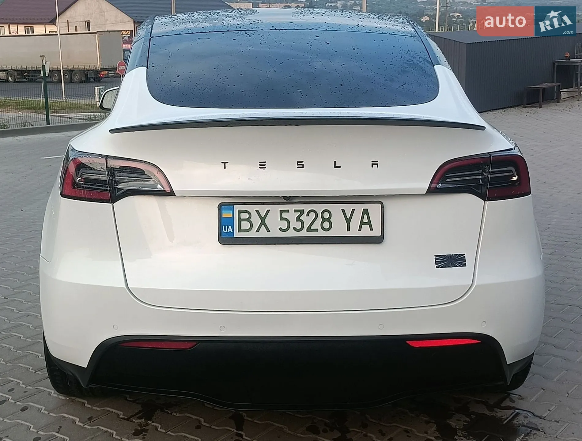 2022 Tesla Model Y - мініатюра 8