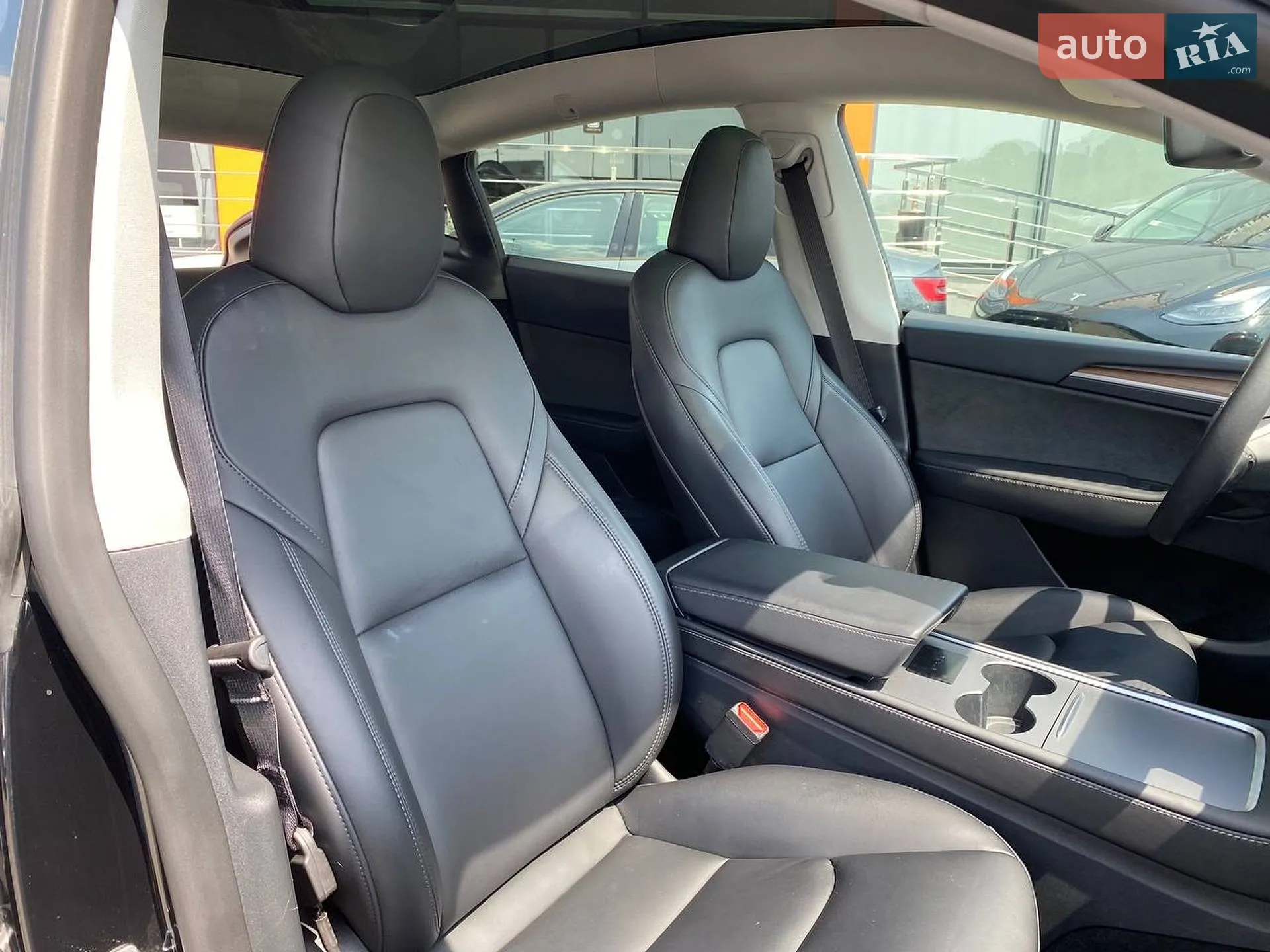 2024 Tesla Model Y - мініатюра 20