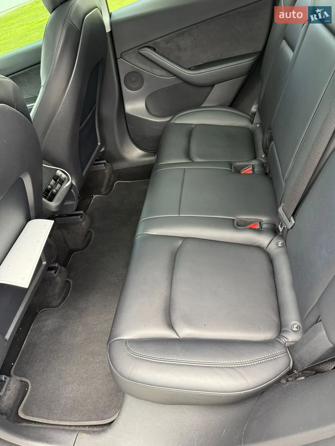 2021 Tesla Model Y - мініатюра 22