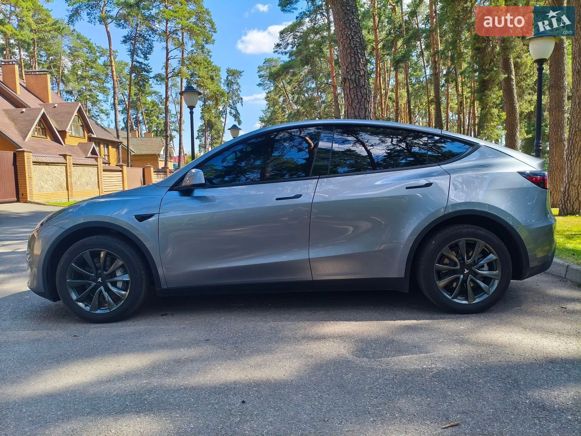 2024 Tesla Model Y - мініатюра 7