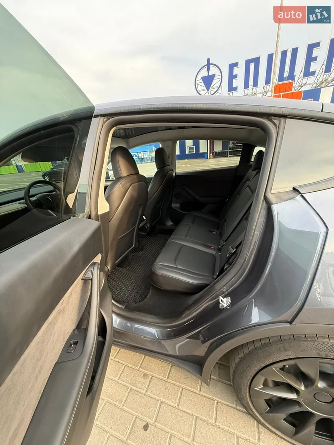 2023 Tesla Model Y - мініатюра 19