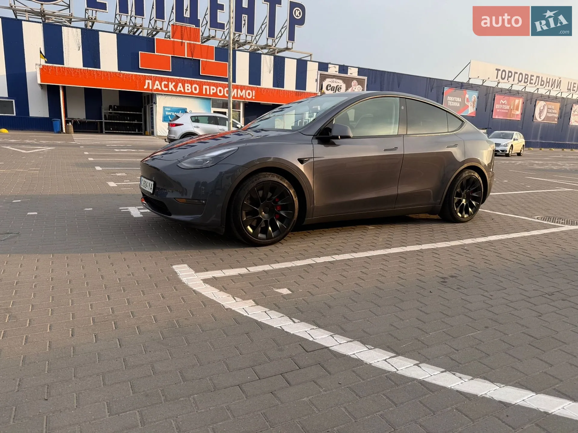 2023 Tesla Model Y - мініатюра 28