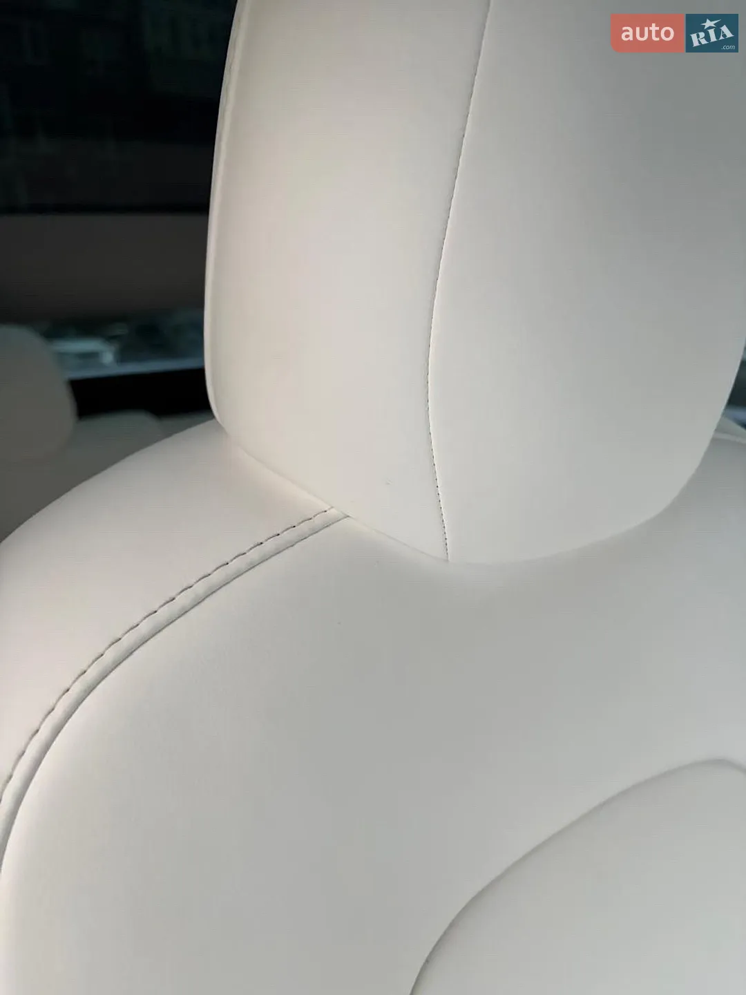 2022 Tesla Model Y - мініатюра 10