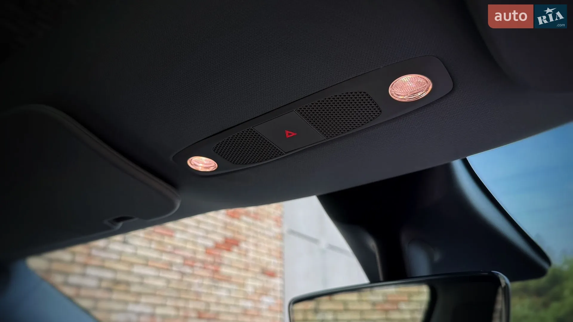 2020 Tesla Model Y - мініатюра 36