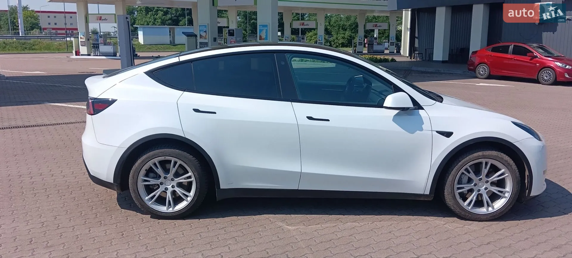 2023 Tesla Model Y - мініатюра 9