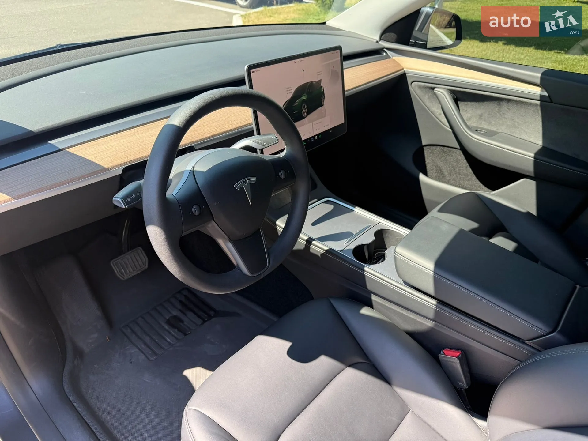 2023 Tesla Model Y - мініатюра 17